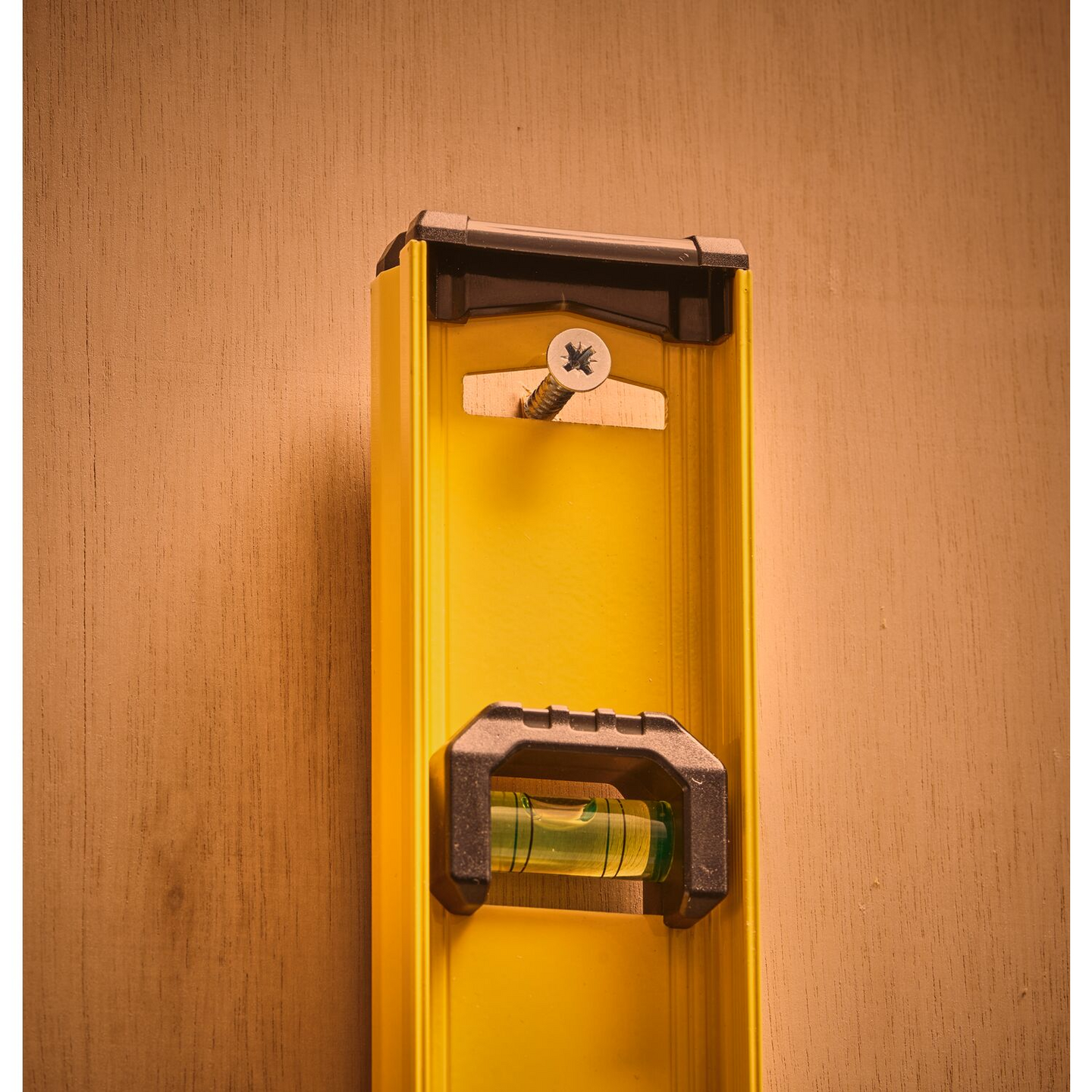 Vesivaaka Stanley i-beam 60cm