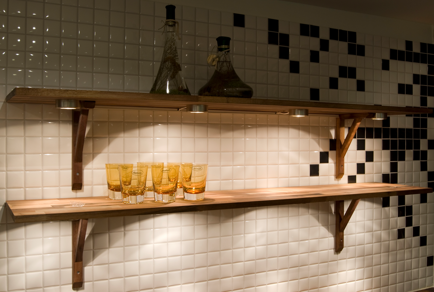 HOBBYSKIVA BOA MASSIV EK 18X600X2500 20052564