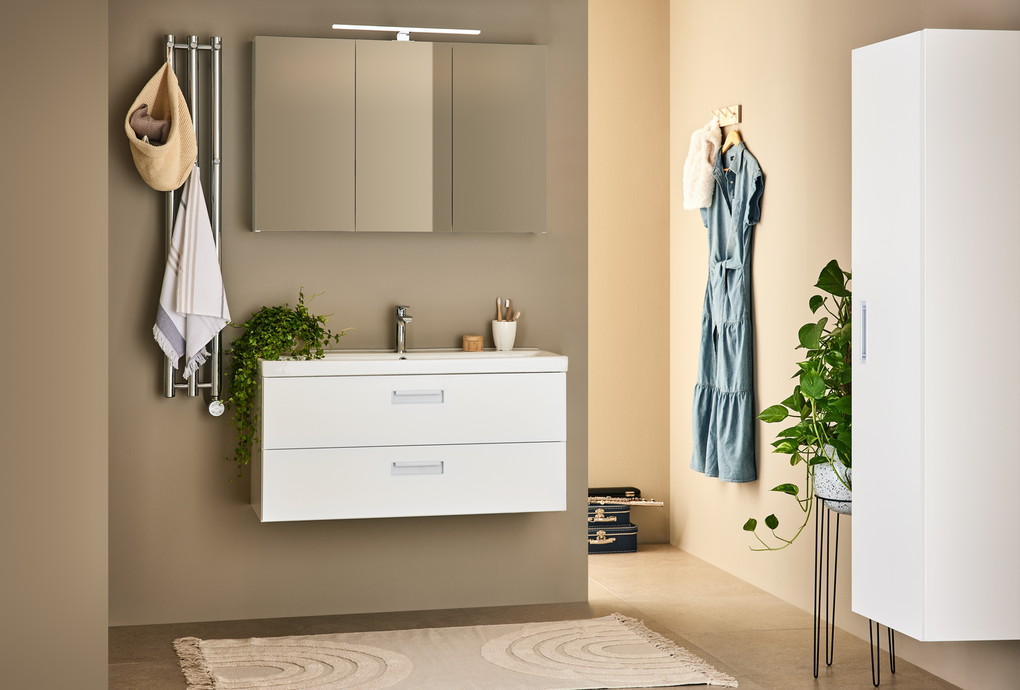 TVÄTTSTÄLLSSKÅP NORO RELOUNGE VIT, 1000 M TVÄTTSTÄLL