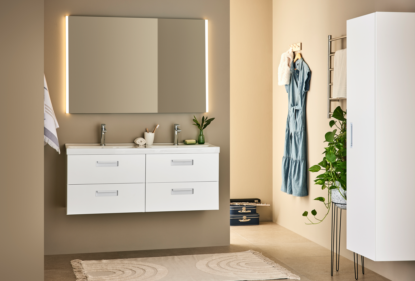 TVÄTTSTÄLLSSKÅP NORO RELOUNGE VIT, 1200D M TVÄTTSTÄLL