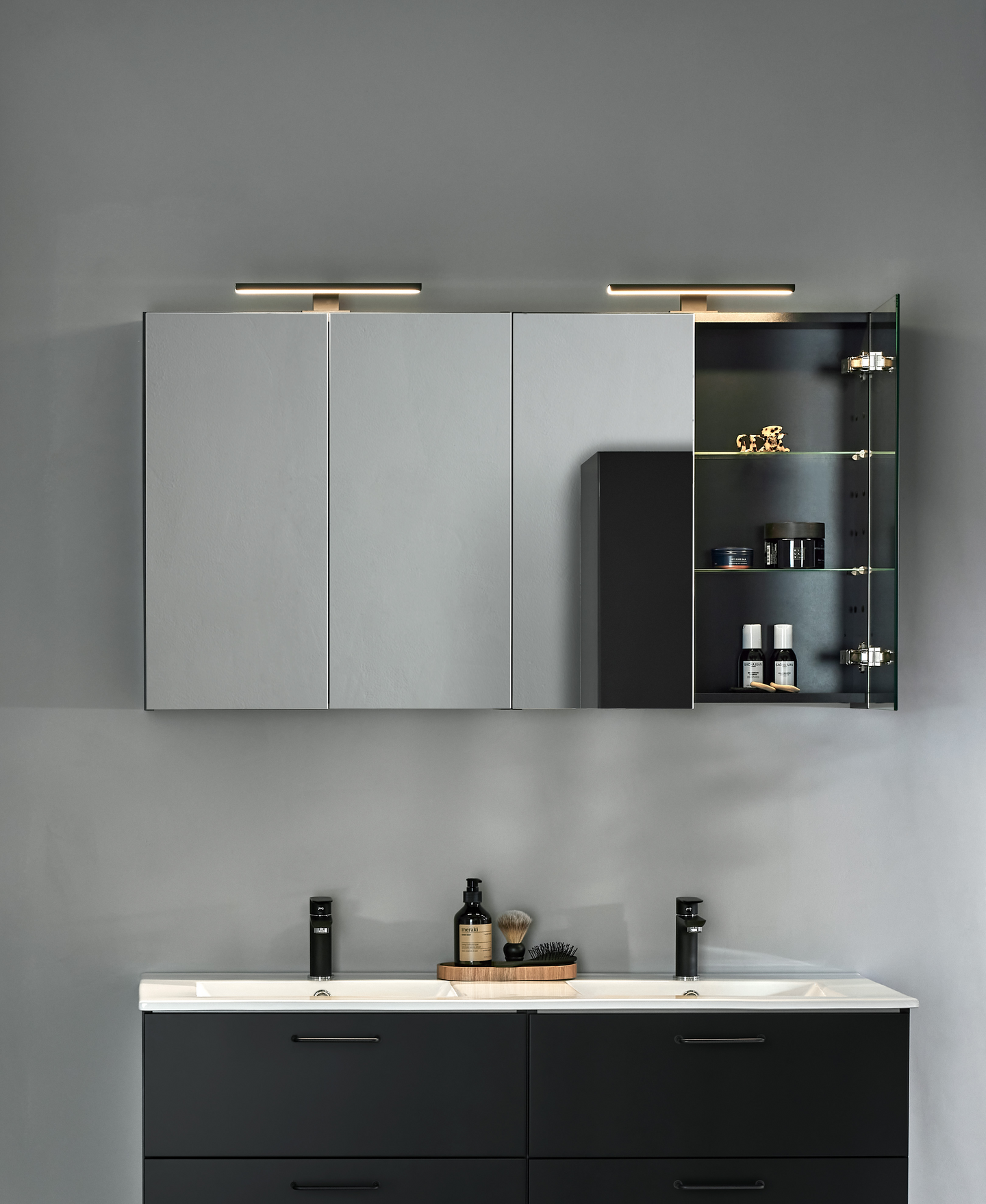 SPEGELSKÅP HAFA GO SVART 1200