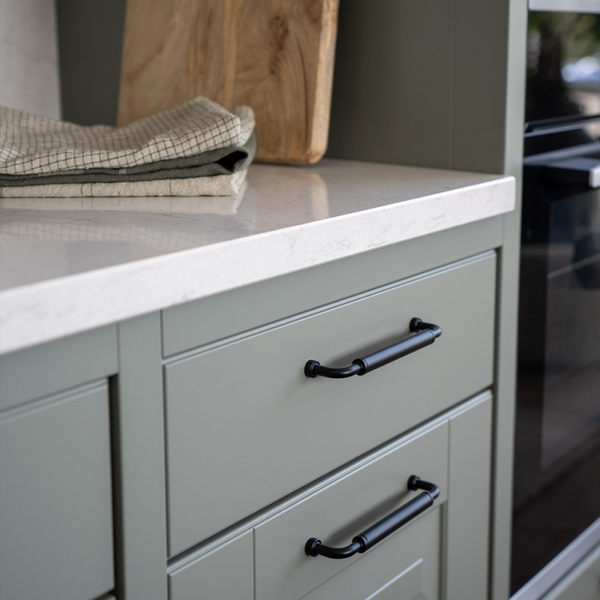 HANDTAG BROHULT SVART/SVART M-128