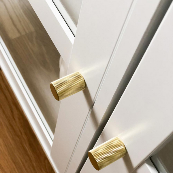 KNOPP BESLAG DESIGN GRAF-17 MÄSSING