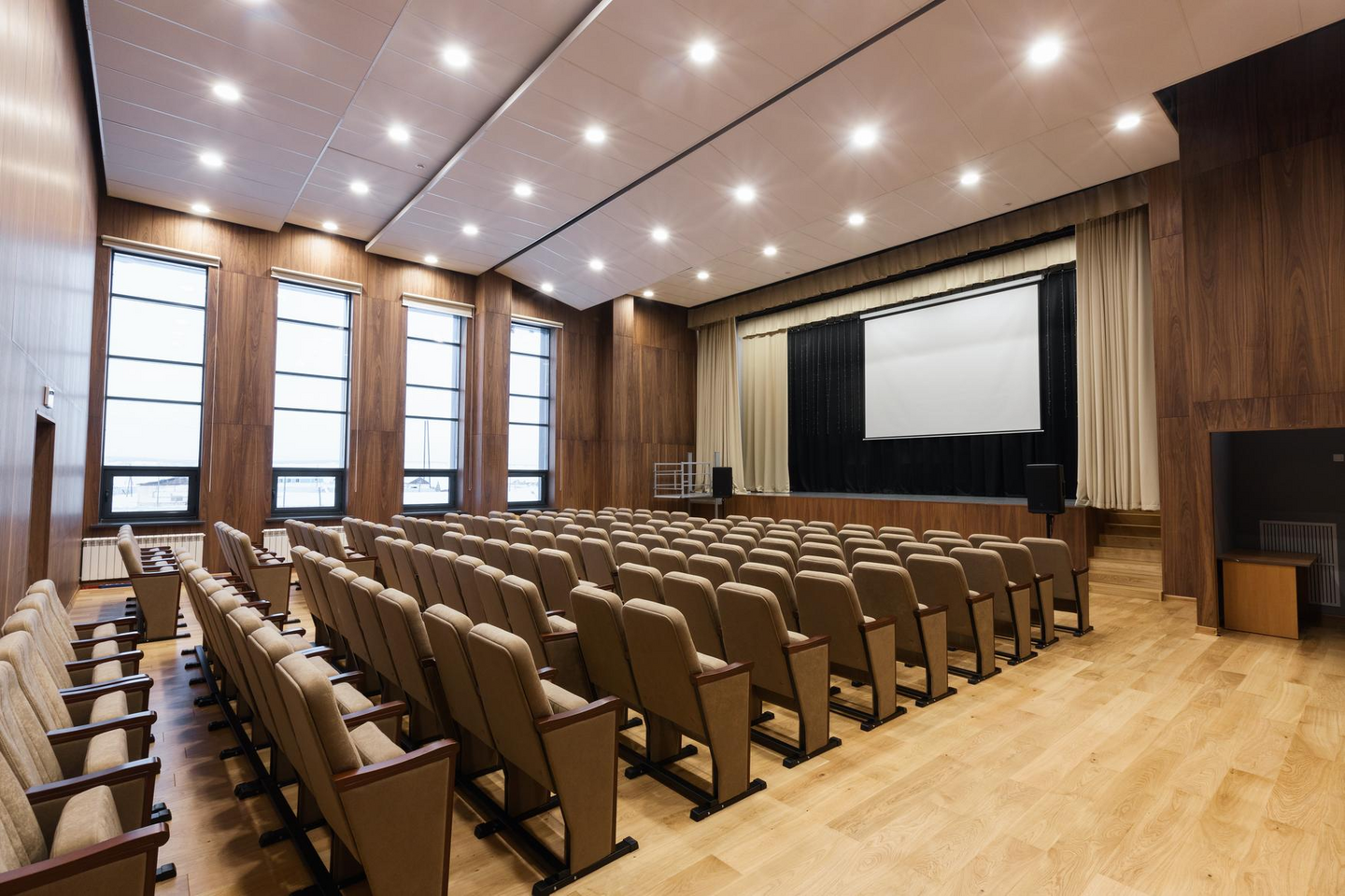 AKUSTIKTAK FOCUS A 120X60 VIT VIT FROST 20MM T24 10,08M²