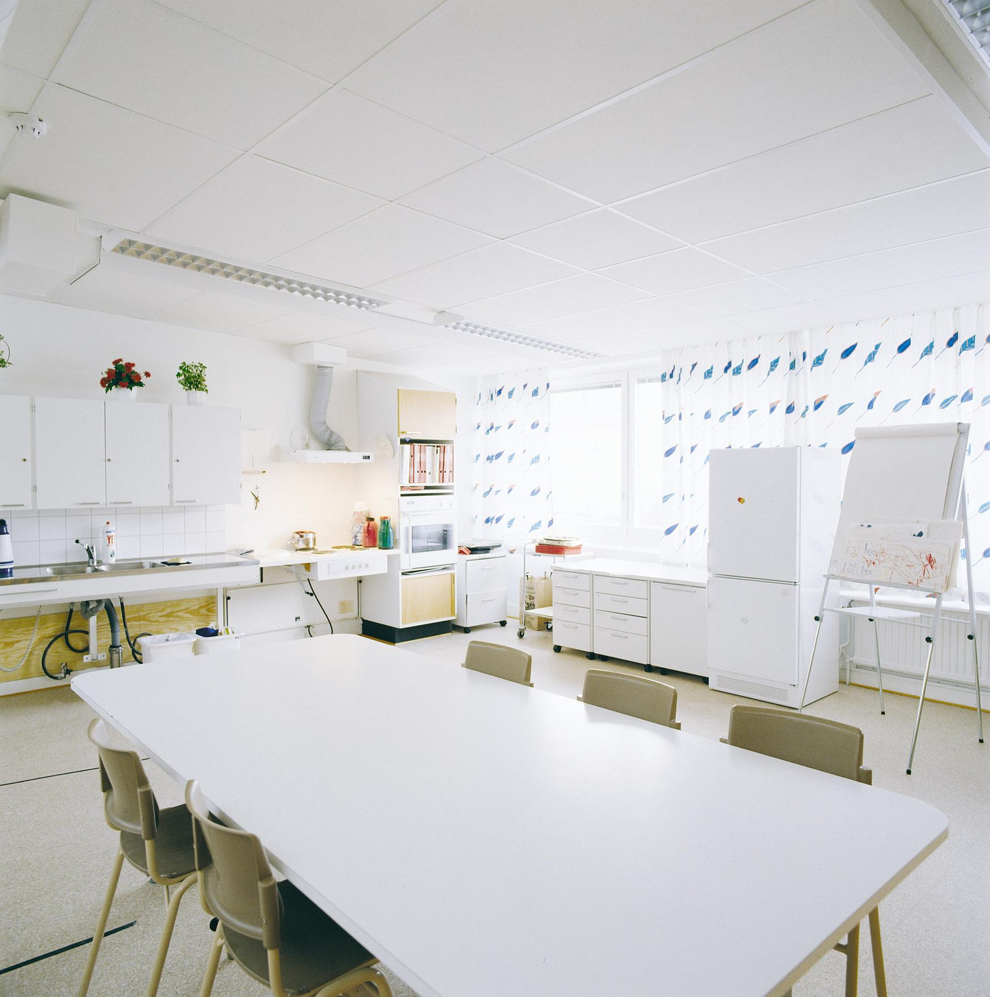 AKUSTIKTAK MASTER A 60X60 VIT 40MM T15/T24 7,2M²