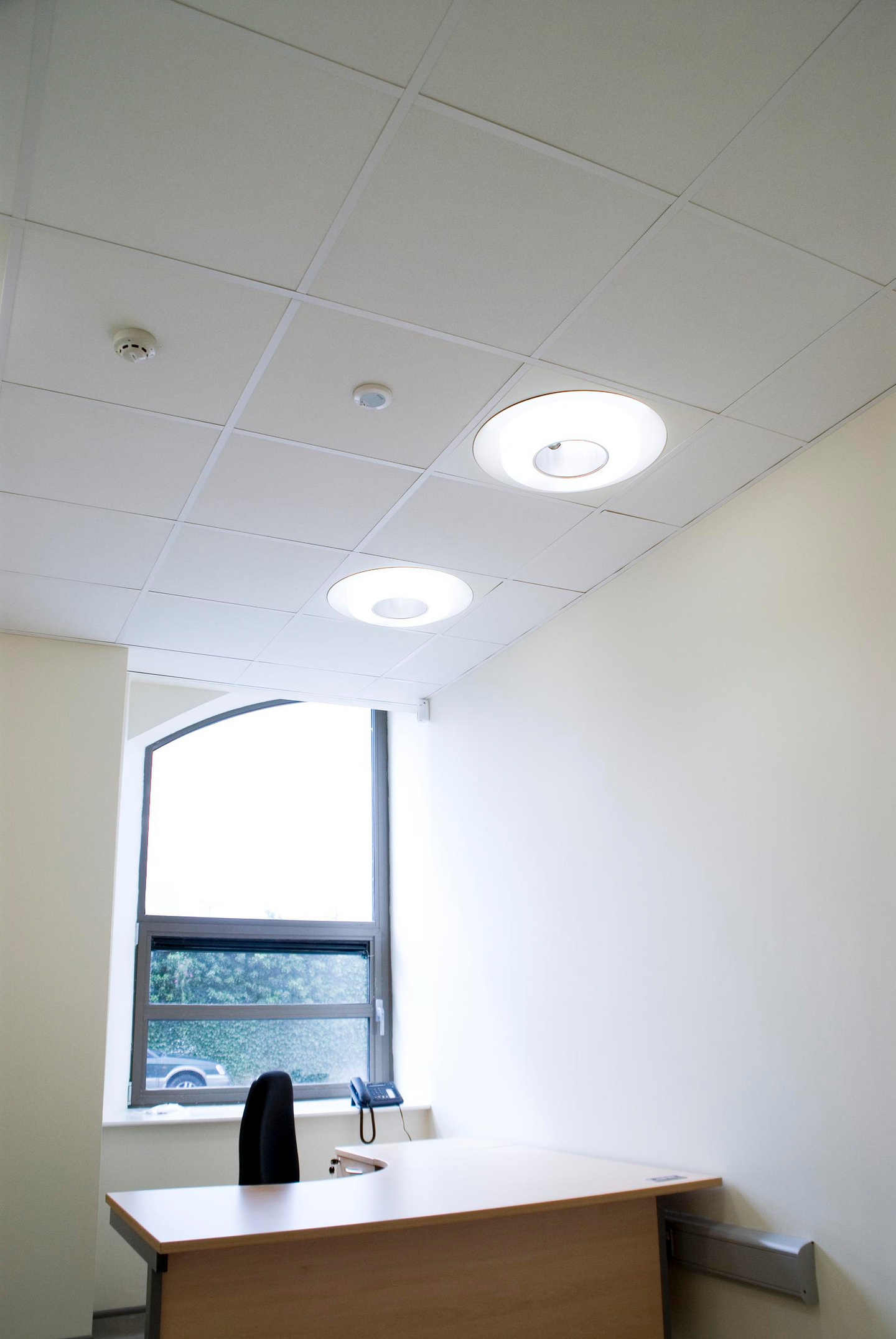 AKUSTIKTAK MASTER A 60X60 VIT 40MM T15/T24 7,2M²