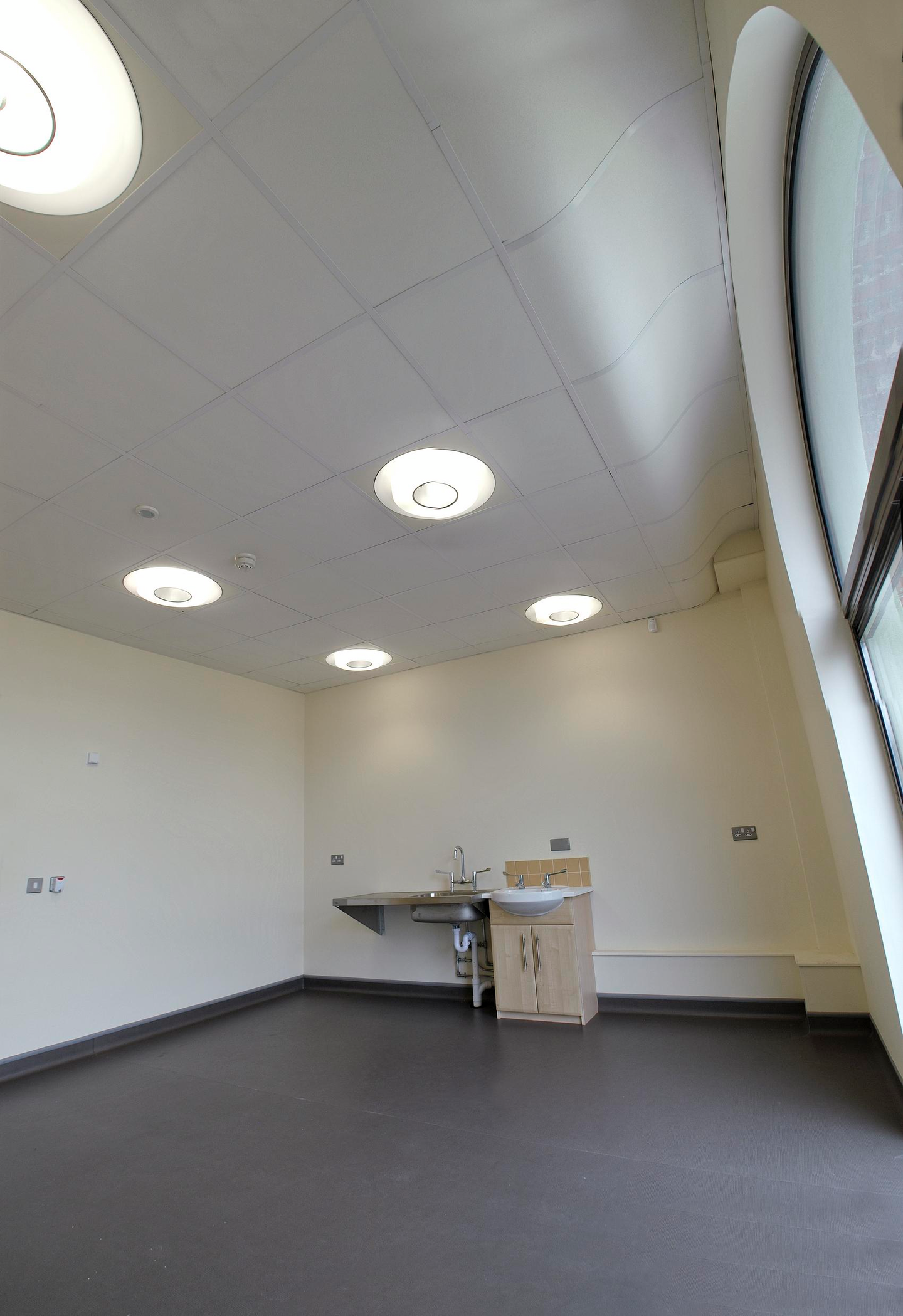 AKUSTIKTAK MASTER A 60X60 VIT 40MM T15/T24 7,2M²