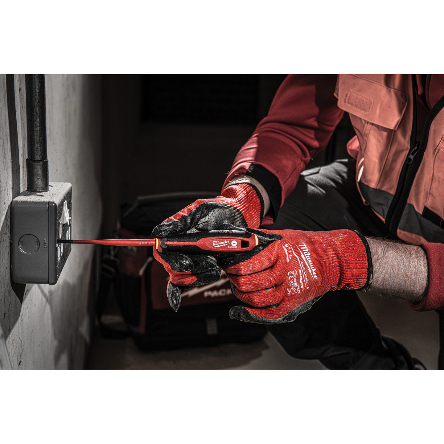 SKRUVMEJSEL MILWAUKEE VDE SL 0,8X4X100, 2