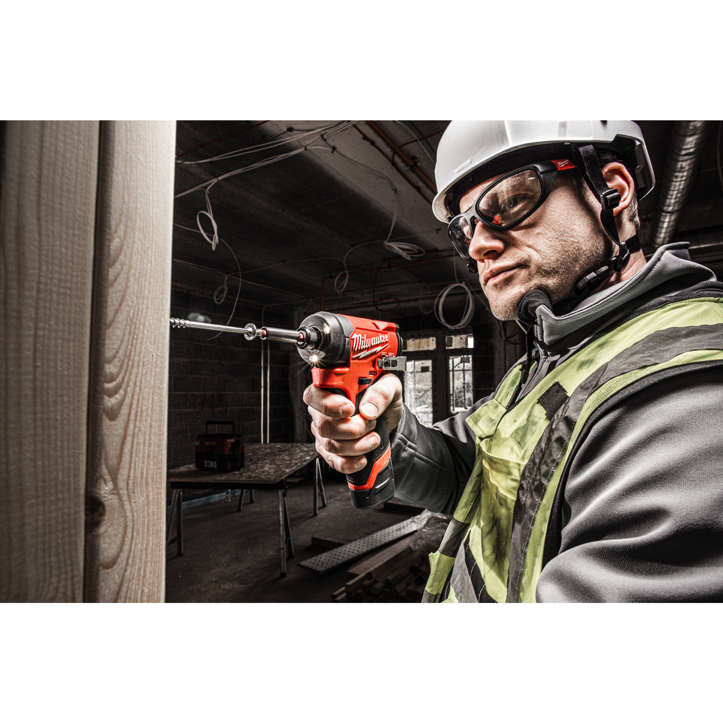 SLAGSKRUVDRAGARE MILWAUKEE M12 FID2-202X