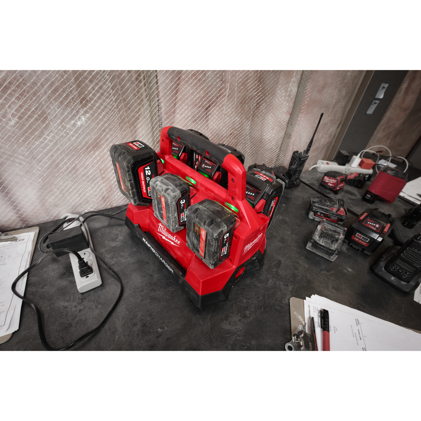 LADDARE MILWAUKEE M18 PC6