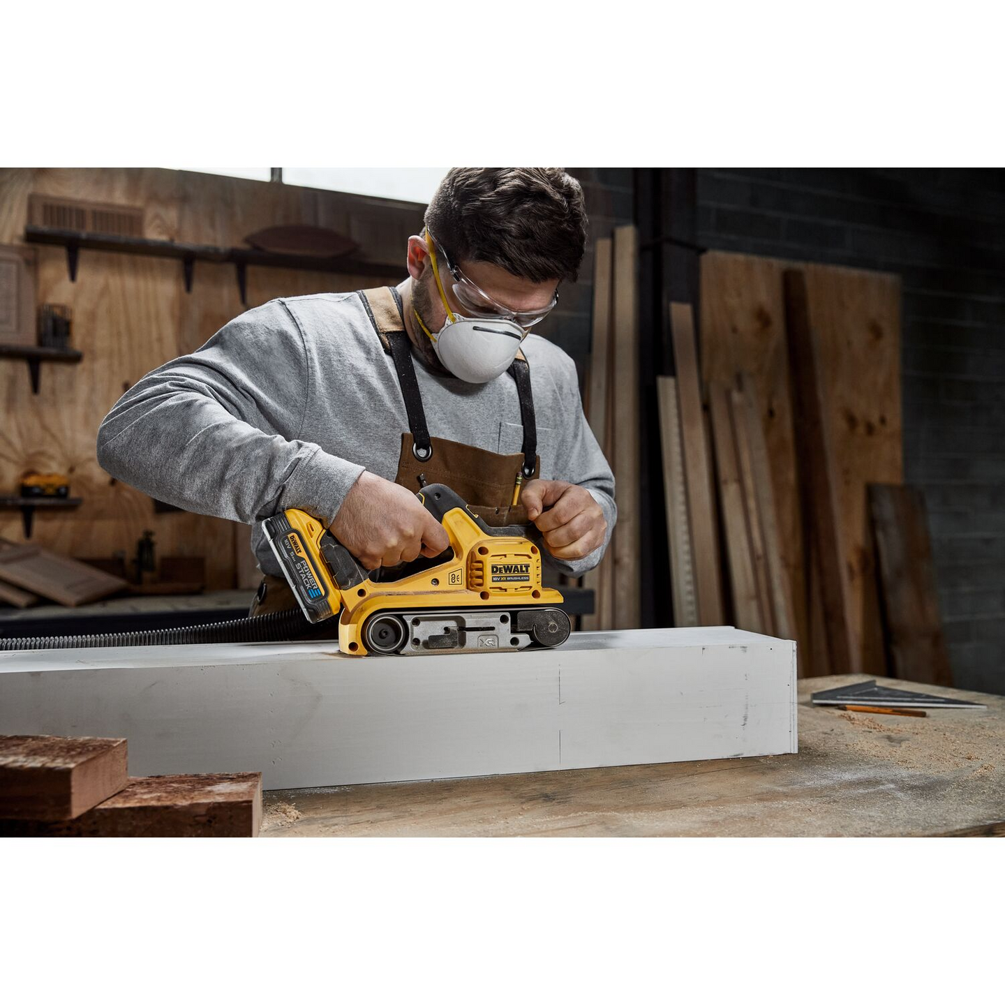 BANDSLIP DEWALT DCW220NT-XJ XR SOLO 18V 75MM