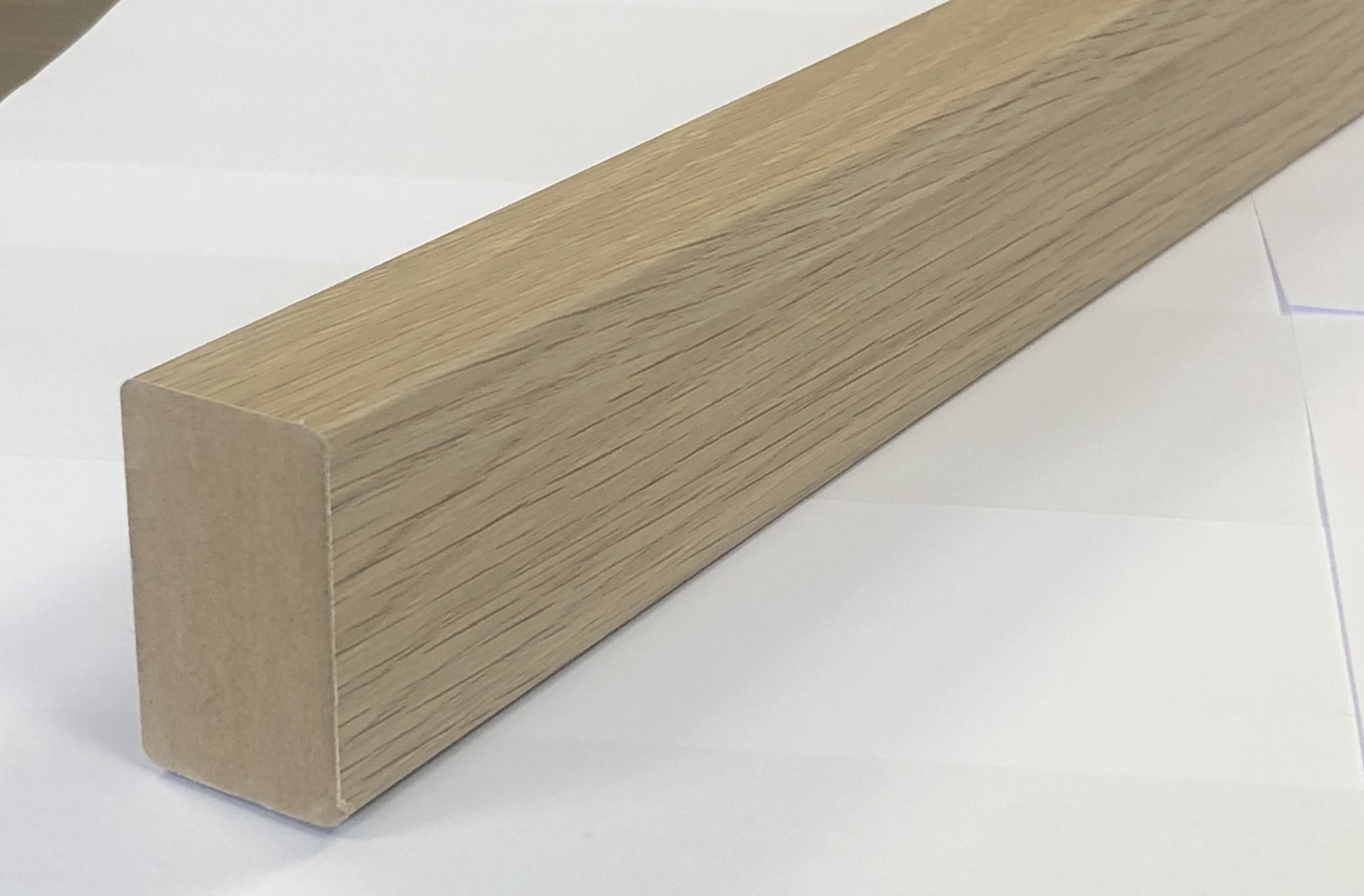 MDF 30X50X2700 SPILE 4SIDIG LYS EIK