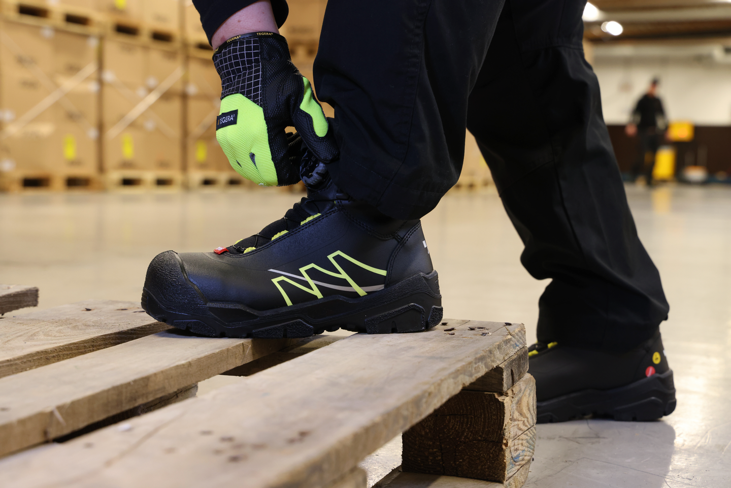 SKYDDSSKO 1598 JALAS GP STL 43