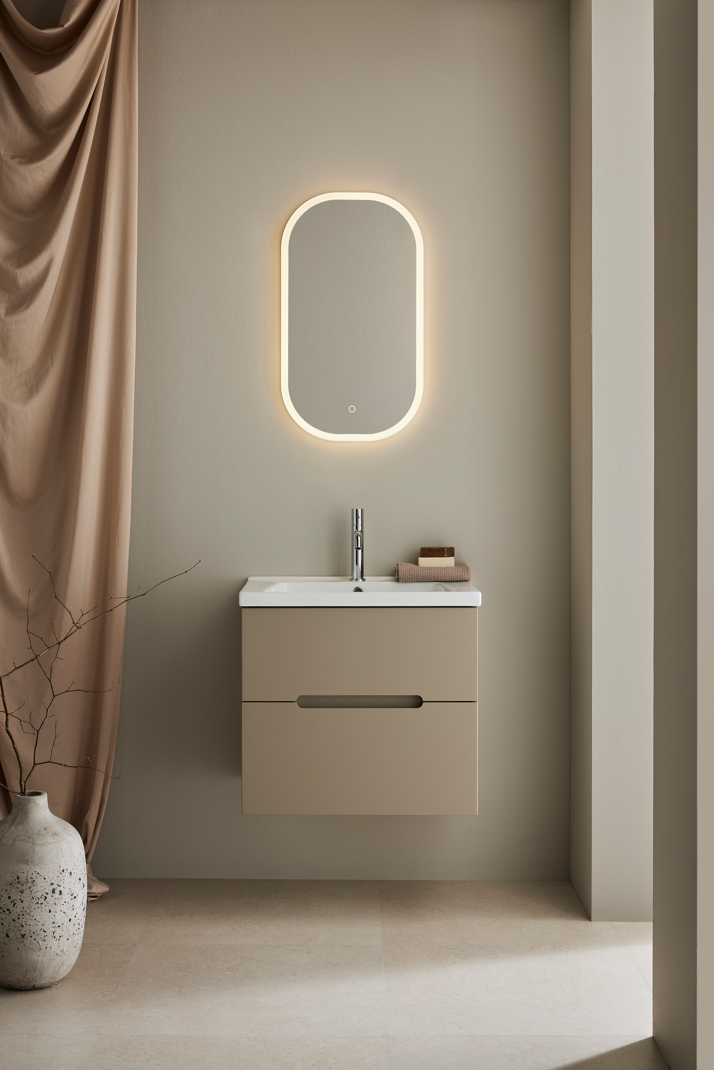 KOMMOD HAFA CLAY 600 MÖRK BEIGE SUN