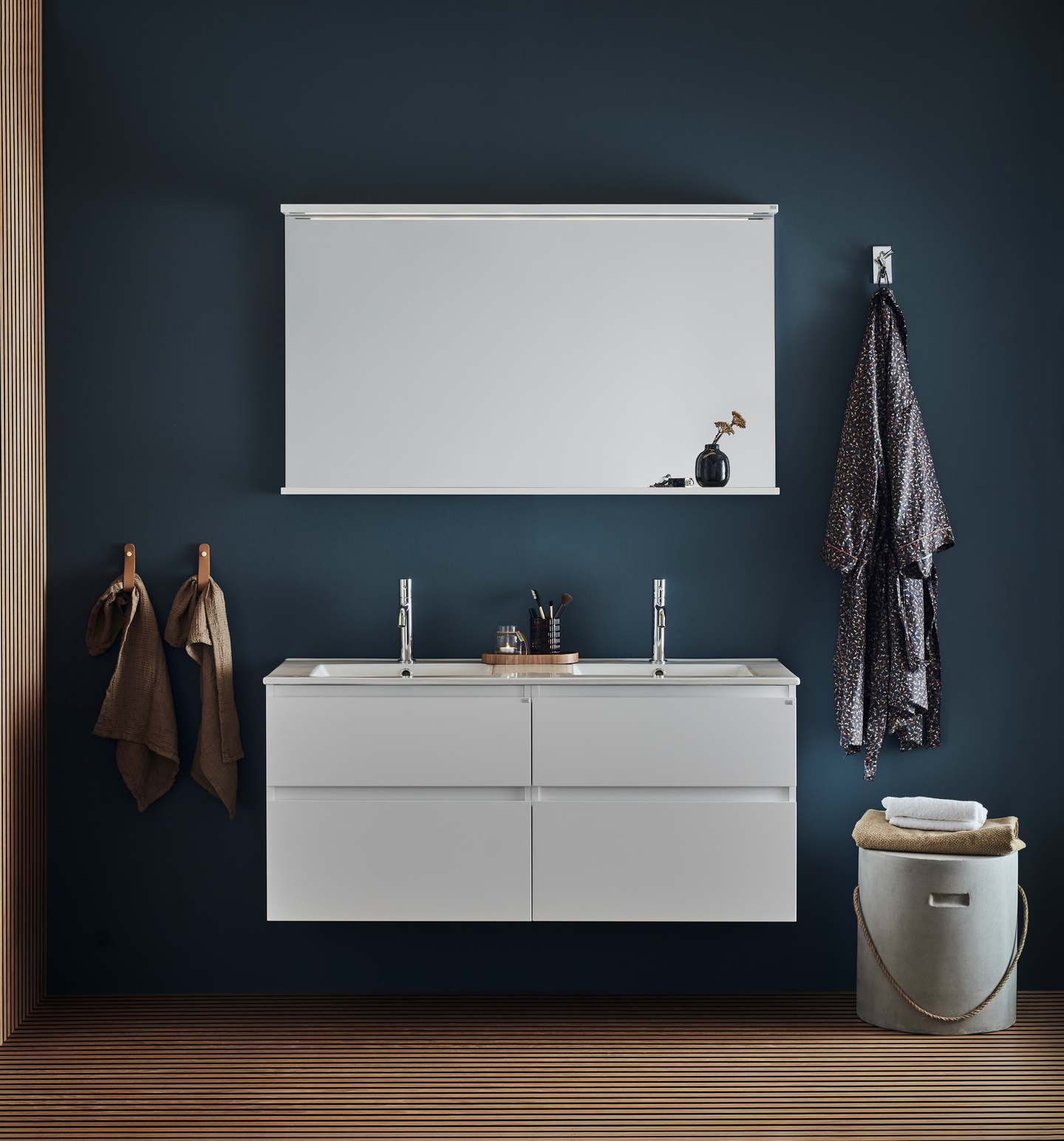 KOMMOD HAFA STYLE VIT MATT 1200D