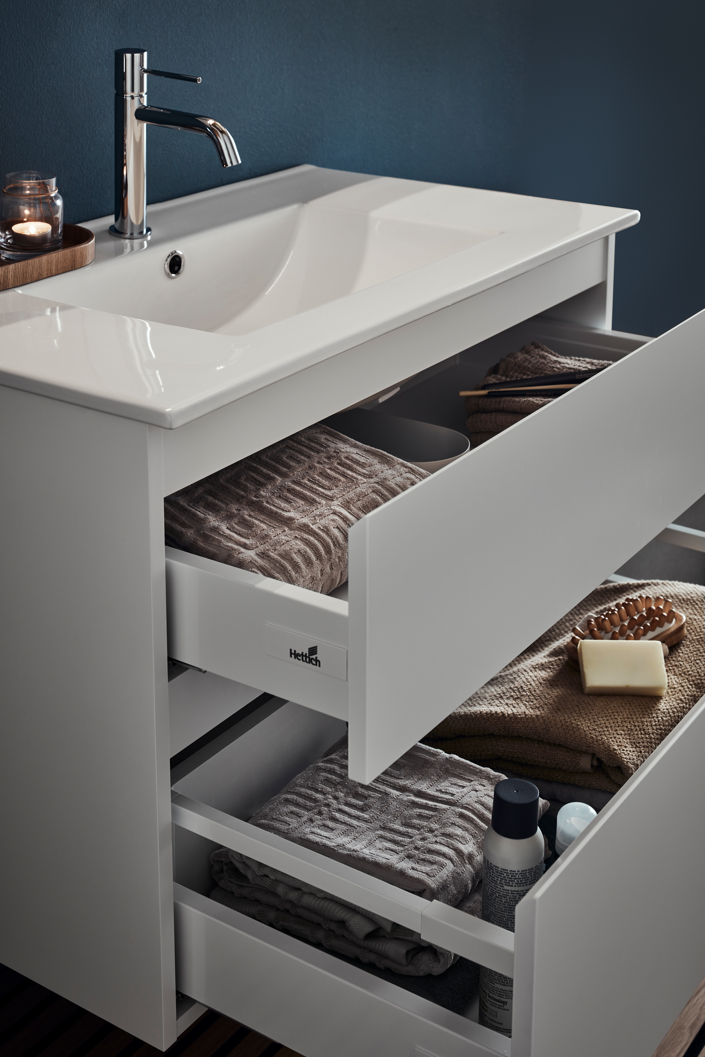 KOMMOD HAFA STYLE VIT MATT 900