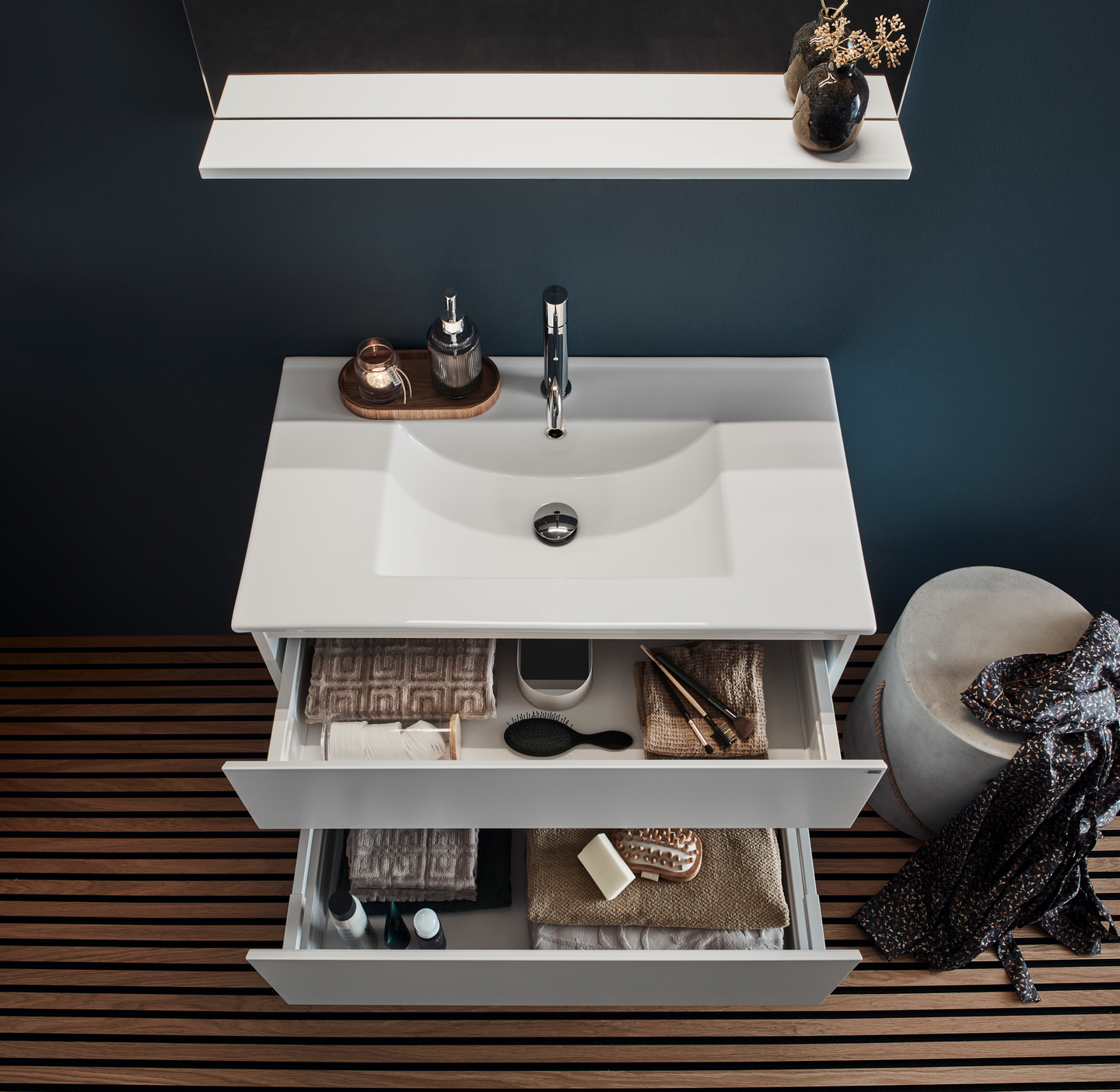 KOMMOD HAFA STYLE VIT MATT 900