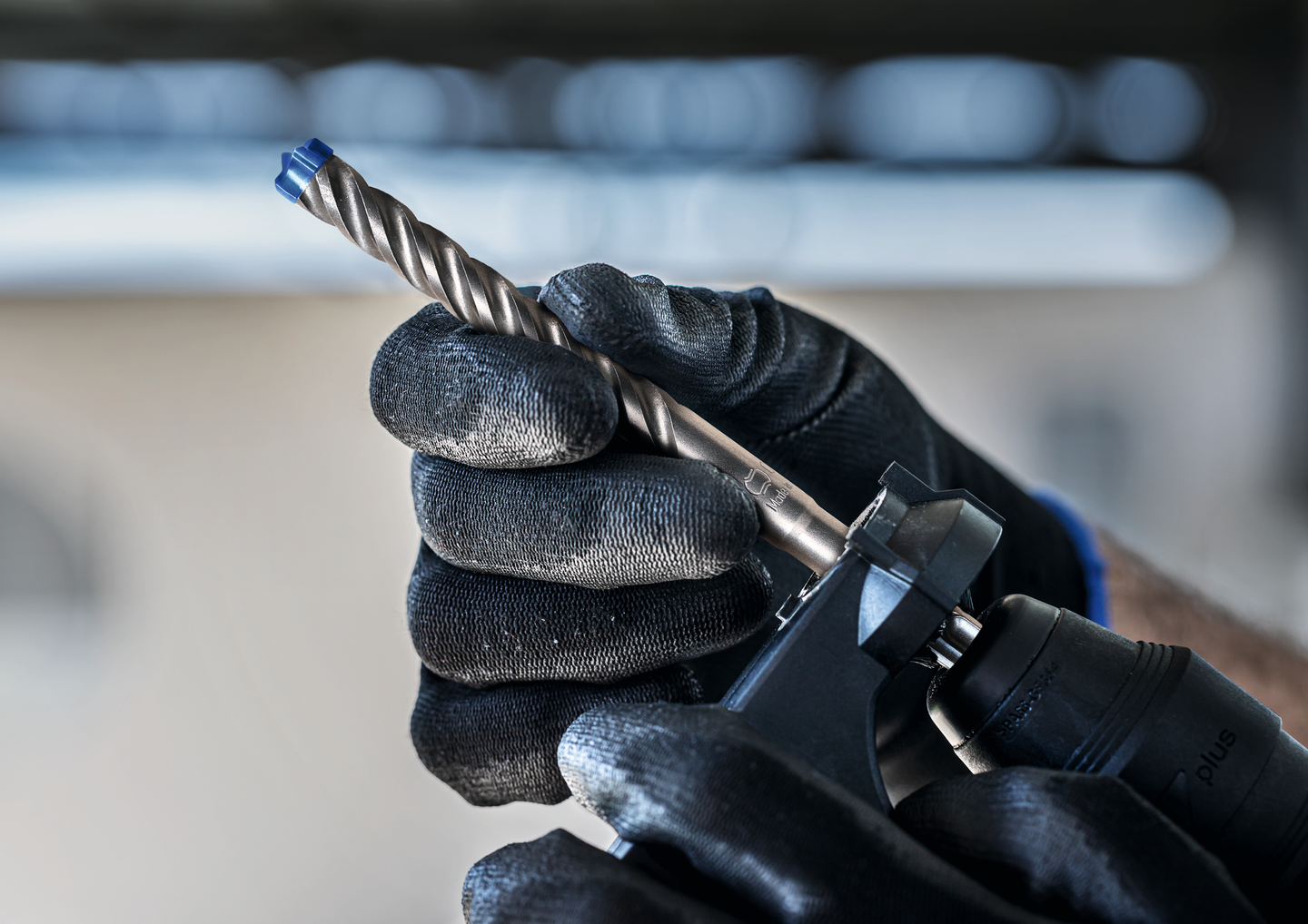 HAMMARBORR BOSCH PLUS-7X 4X165MM