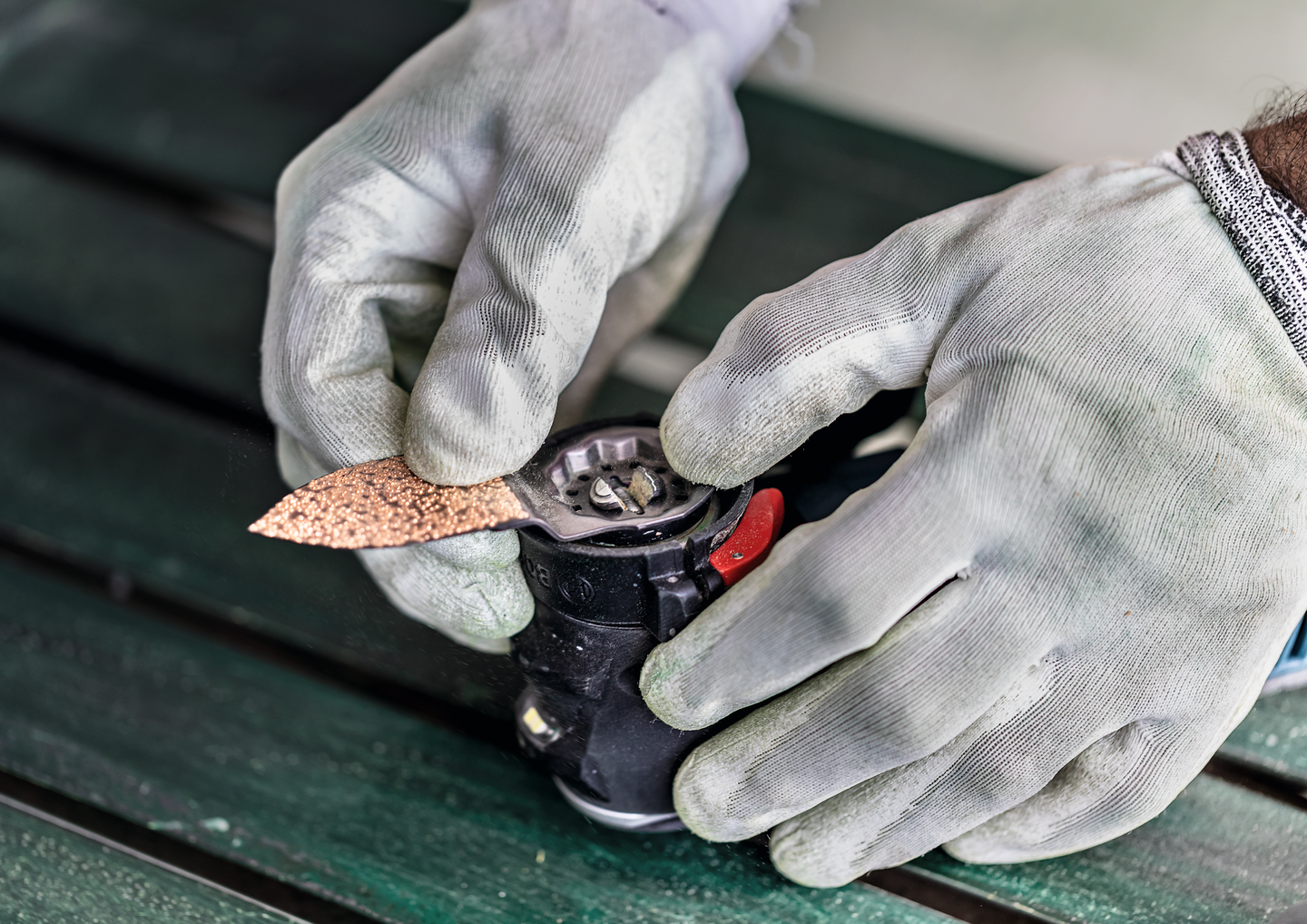 Hiomalevy monitoimityökalulle Bosch EXPERT Sanding AVZ 32 RT4, karkea, 32 x 50mm