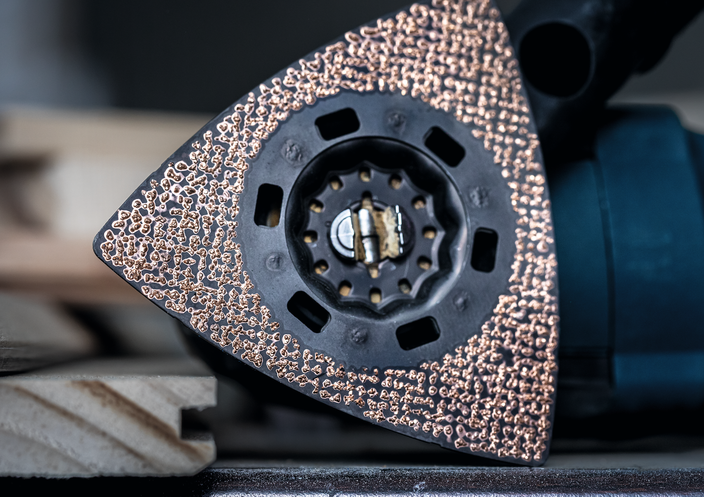 SLIPPLATTA BOSCH AVZ90RT4 K40 90MM