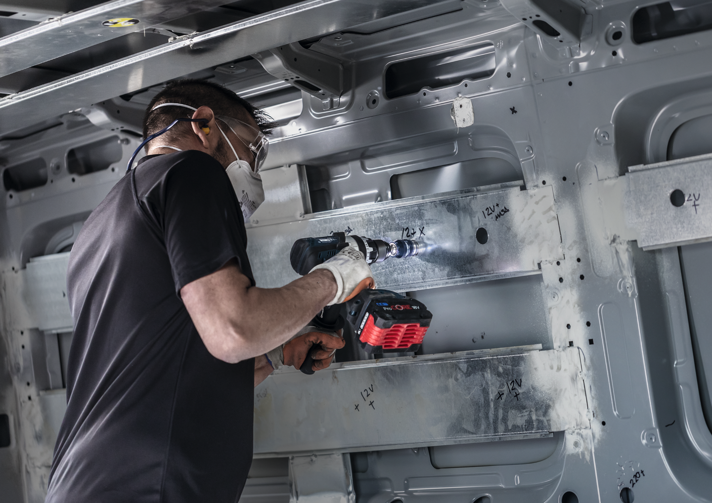 Reikäsaha Bosch EXPERT Sheet Metal, 20 x 40 mm