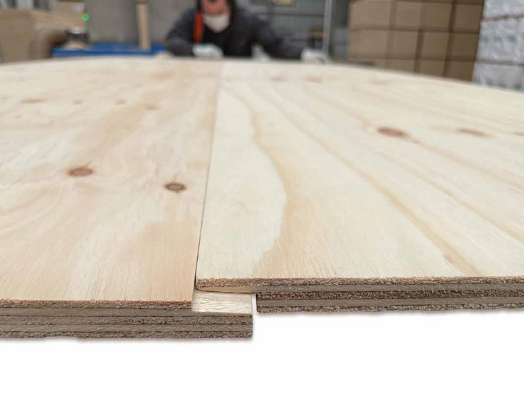 VÄGGPLYWOOD ERGO 15X2400X618