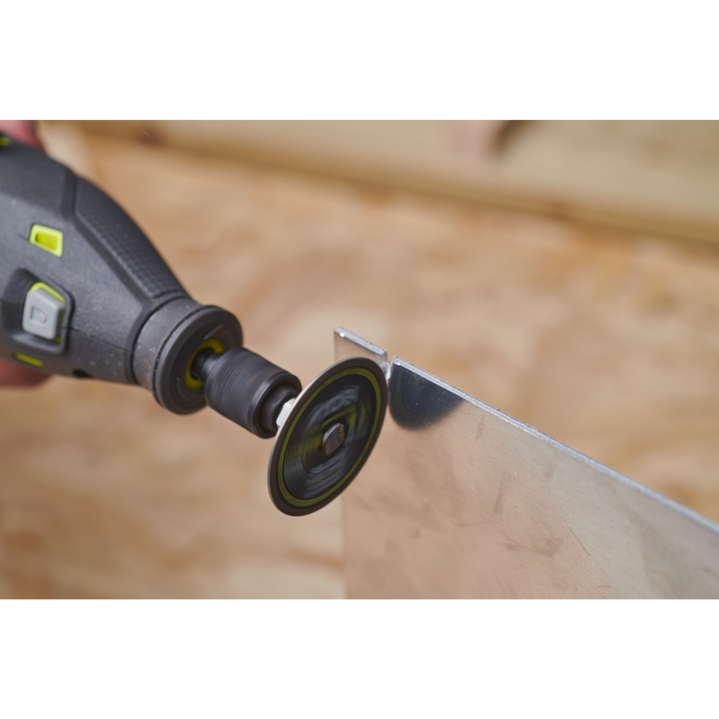 Metallinkatkaisulaikka Ryobi Twist Lock 38mm