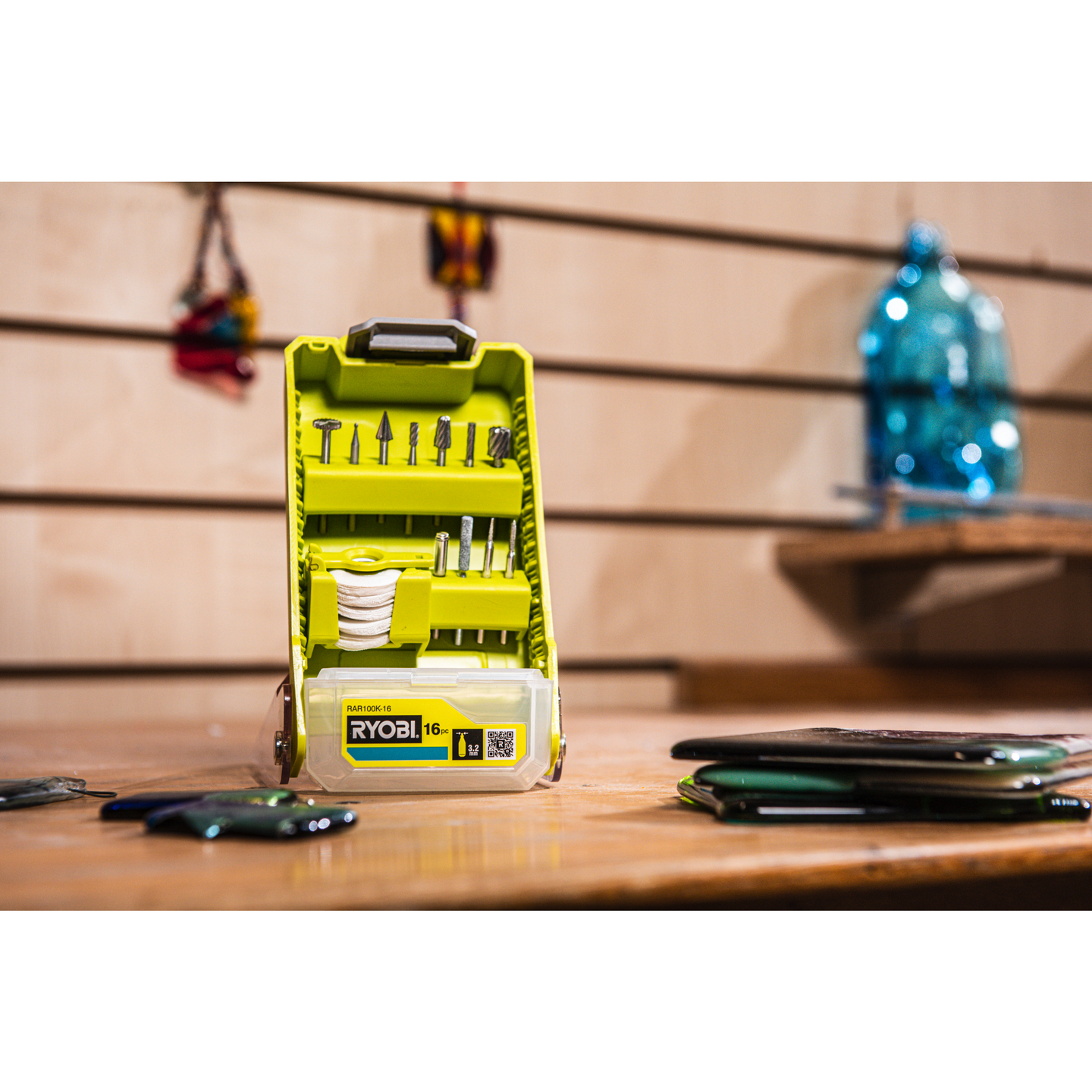 Veisto- ja kaiverrusteräsarja Ryobi 16 osaa