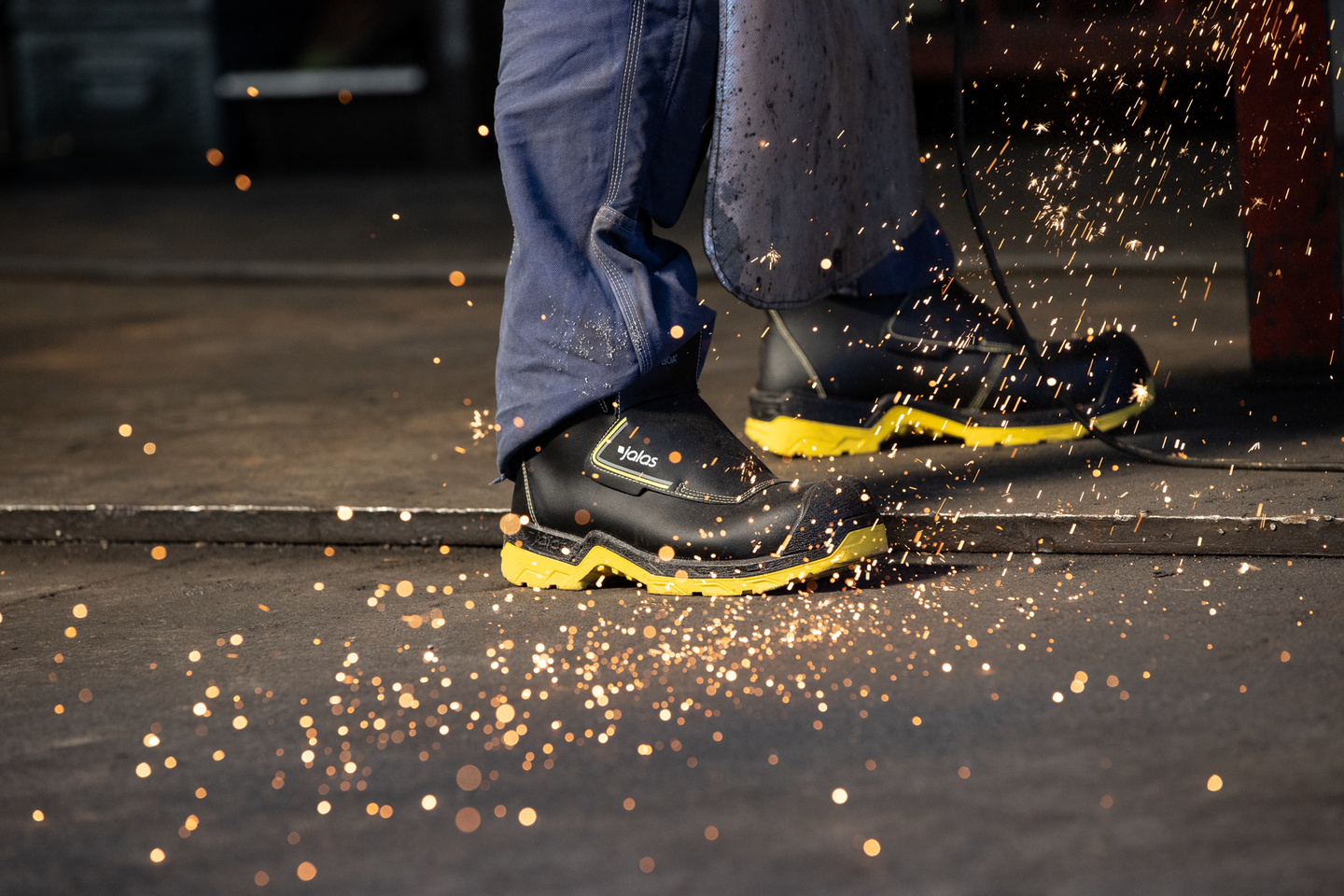 SKYDDS/LÄDERKÄNGA 1228W 40 JALAS