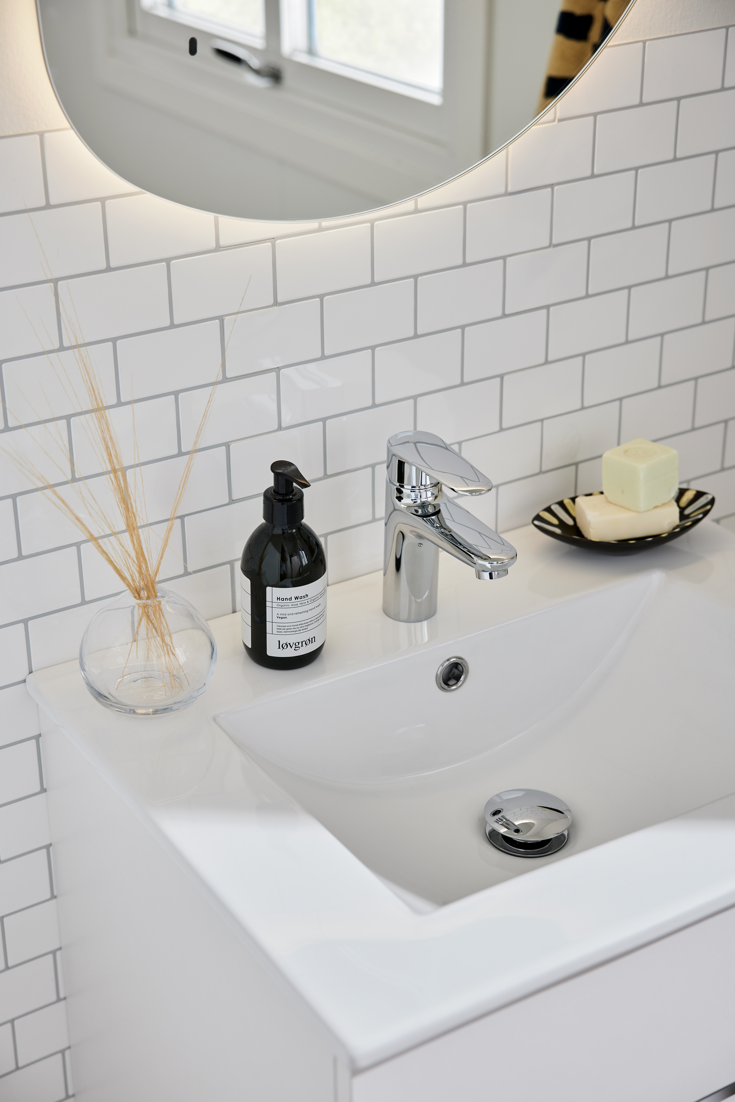 TVÄTTSTÄLLSSKÅP NORO NOVA VIT 600 M TVÄTTSTÄLL