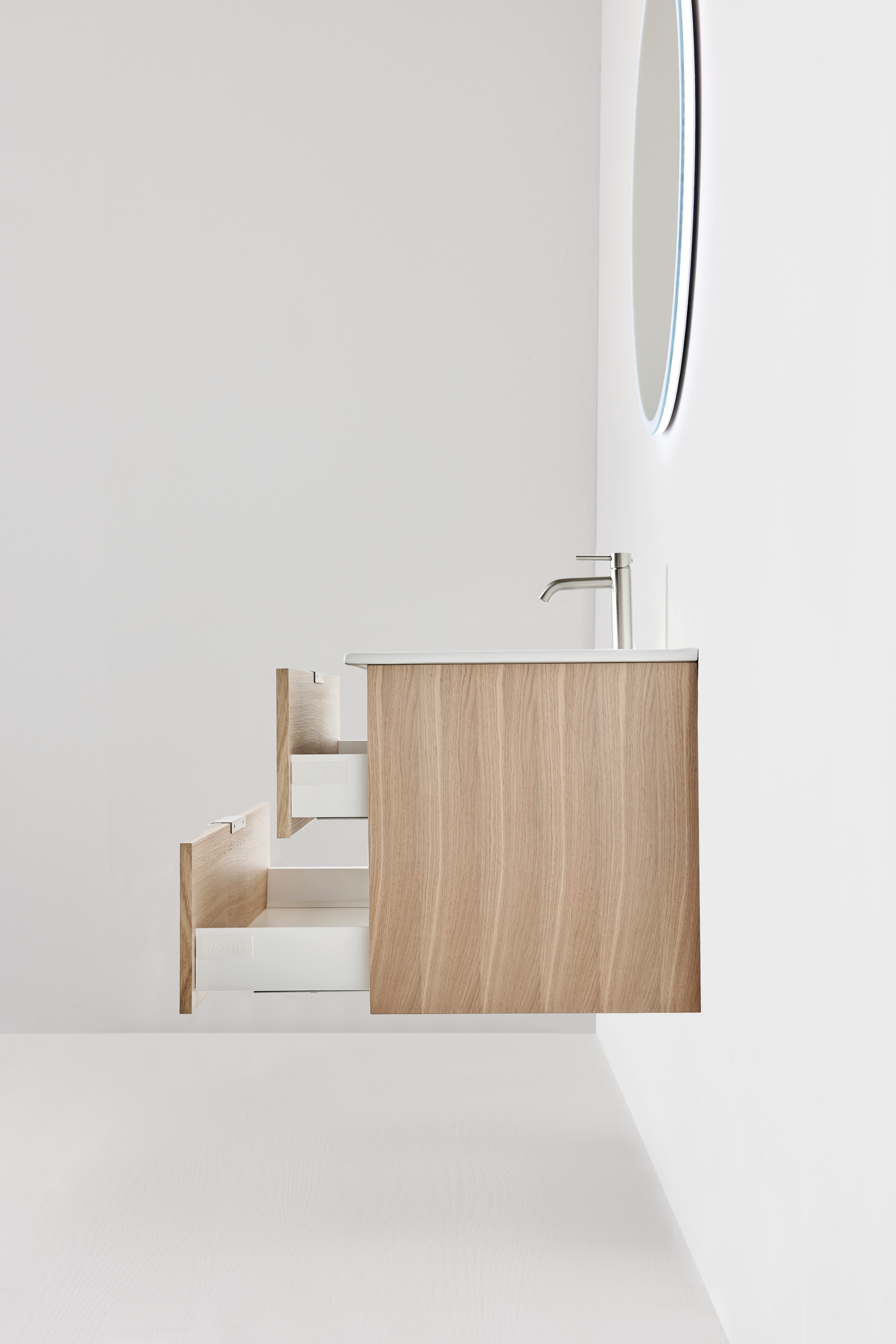 TVÄTTSTÄLLSSKÅP HAFA GO 2 LÅDOR LJUS EK 800