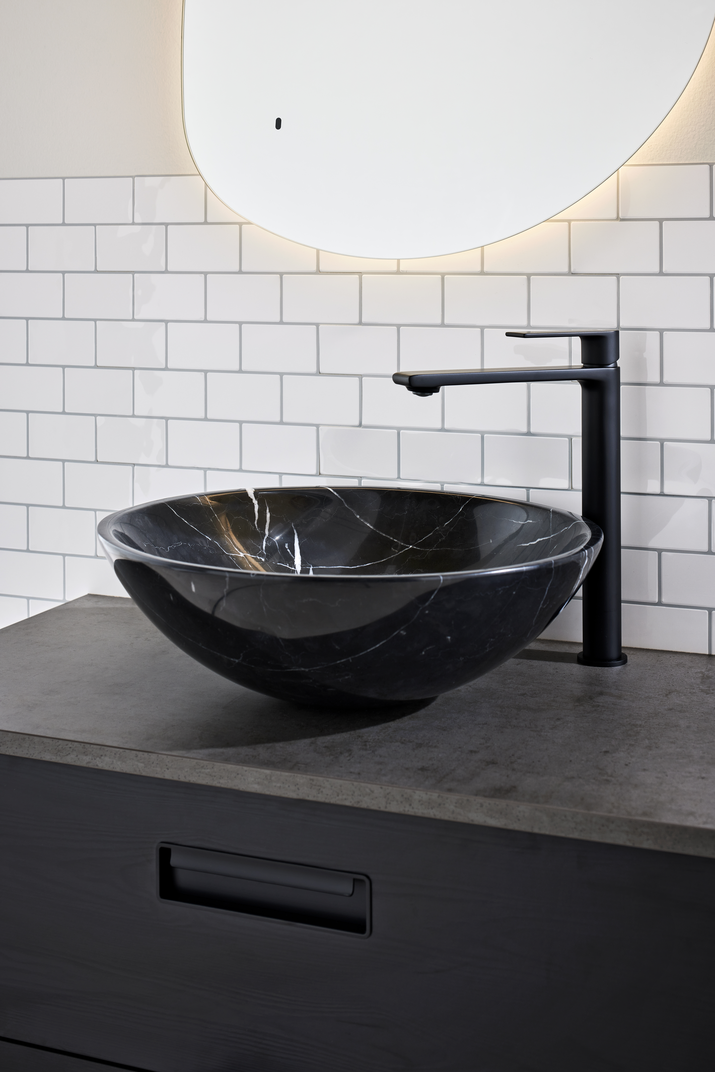 TVÄTTSTÄLL NORO MARBLE SVART