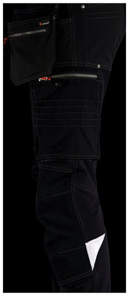 BYXA 1020P L.BRADOR SVART C46