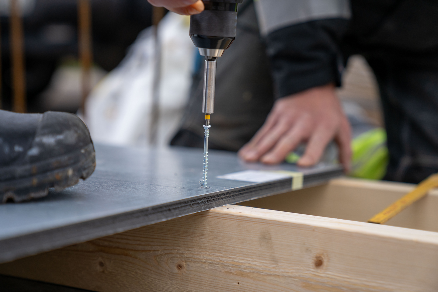 FORMSKIVA GRÅ 12X2500X1200MM GJUTFORM GOPANEL