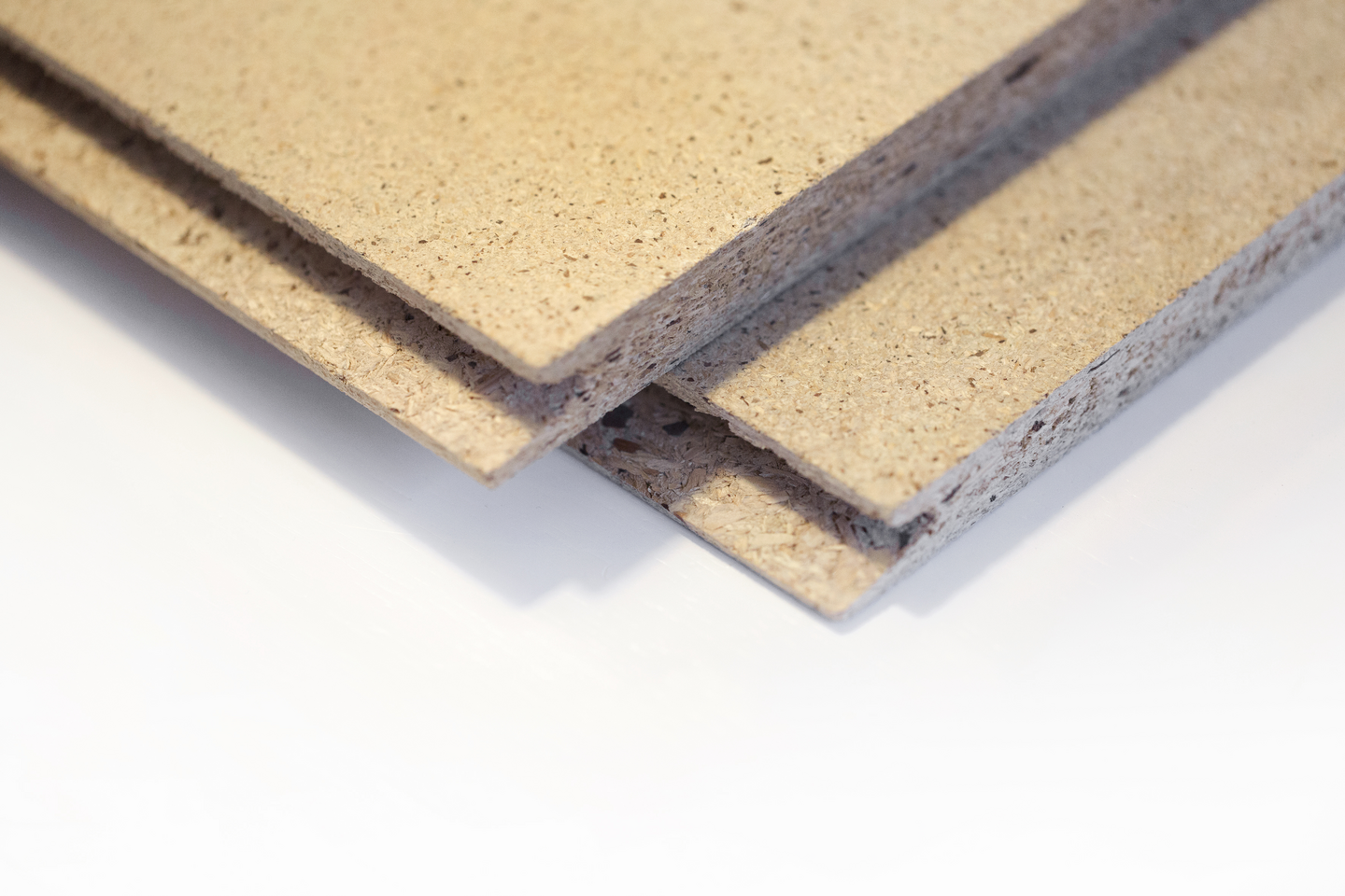 SPÅNSKIVA BYGGELIT ROTGOLV 10X620X1820 80ST/BUNT