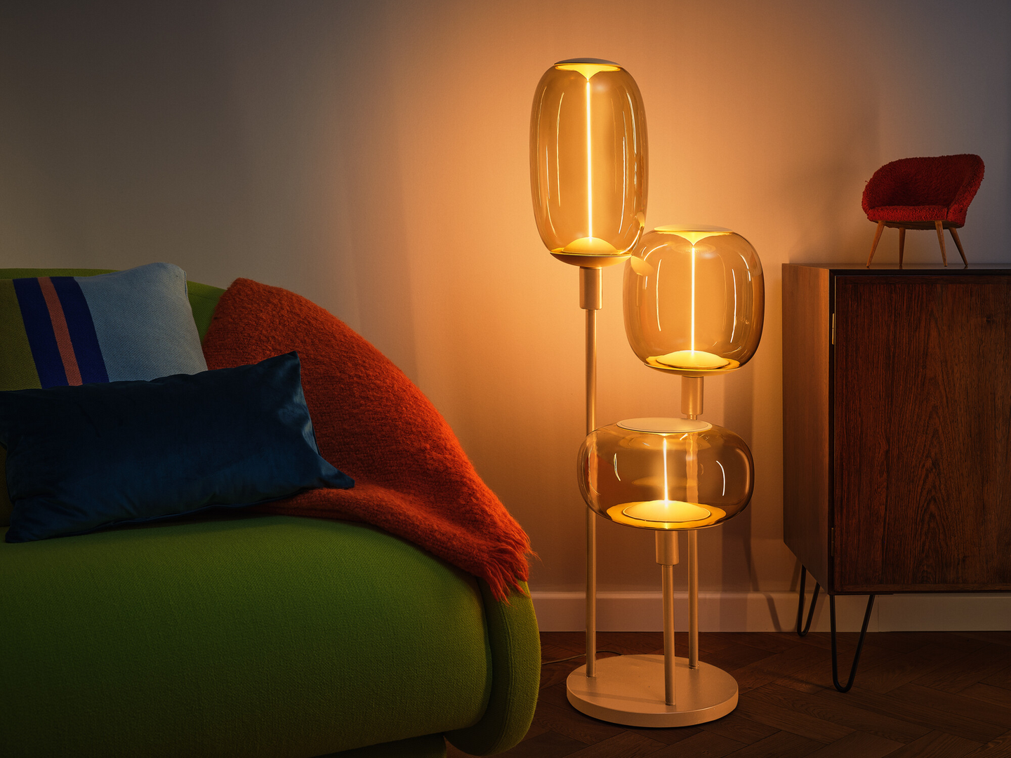 Sisustuslamppu OSRAM Vintage 1906 Elipse Amber E27 2700K Magnetic-filamentti