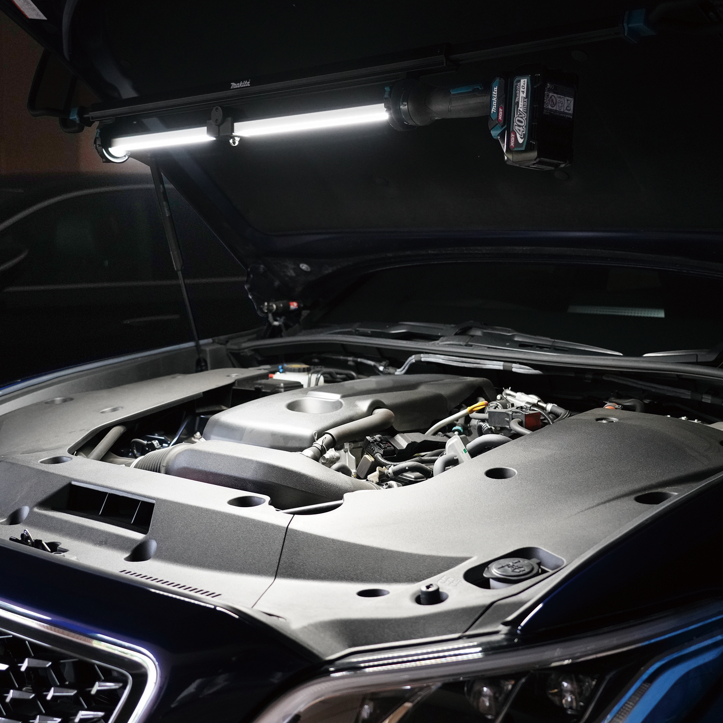 Valaisin Makita ML012G XGT 40V 1700lm