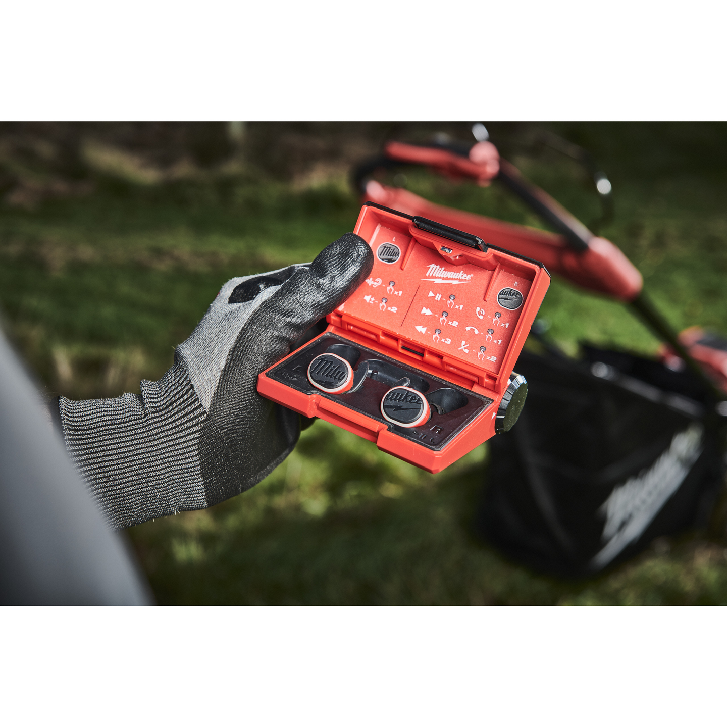 HÖRSELSKYDD MILWAUKEE BLÅTAND L4, RLEPB-301