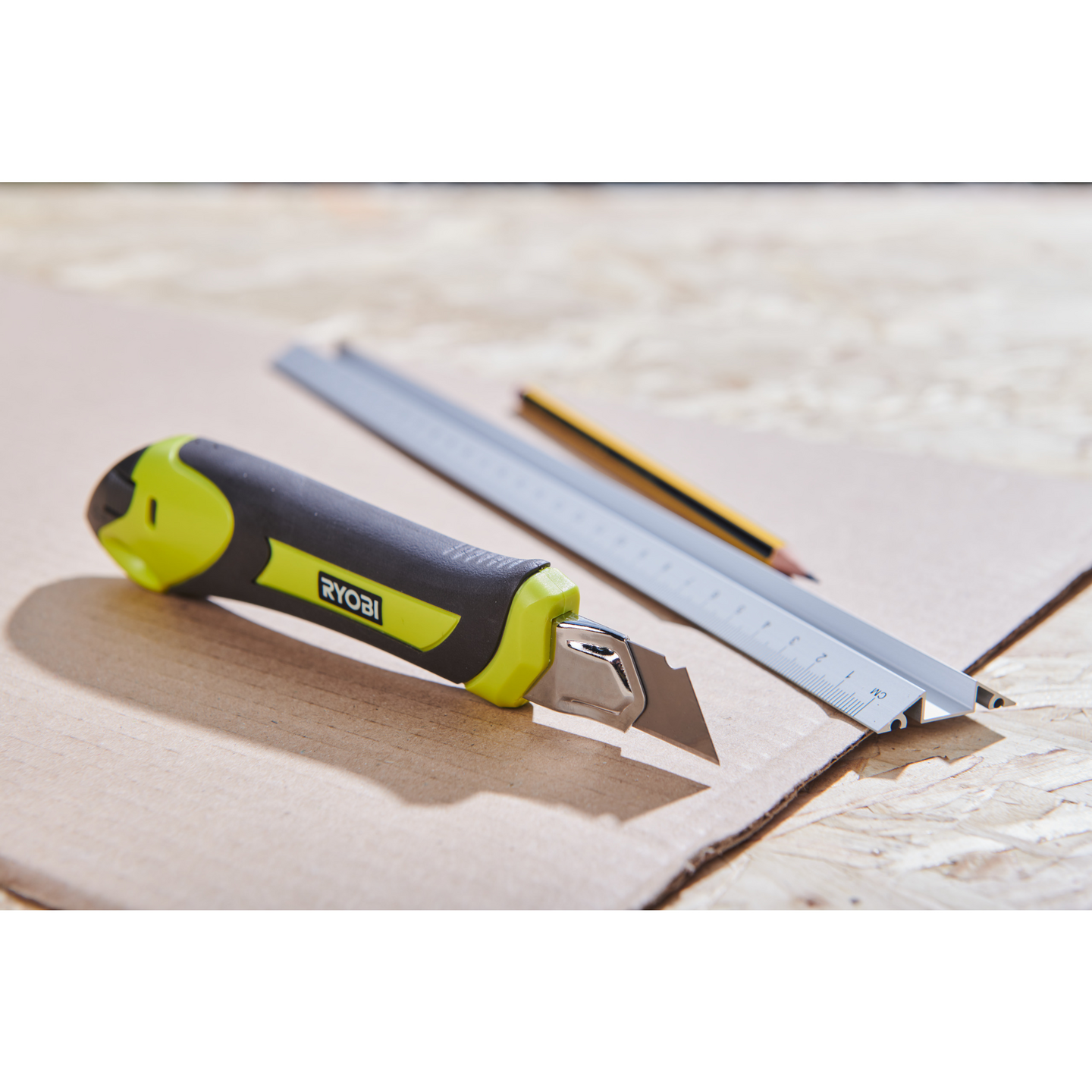 Katkoteräveitsi Ryobi RSK18 18mm