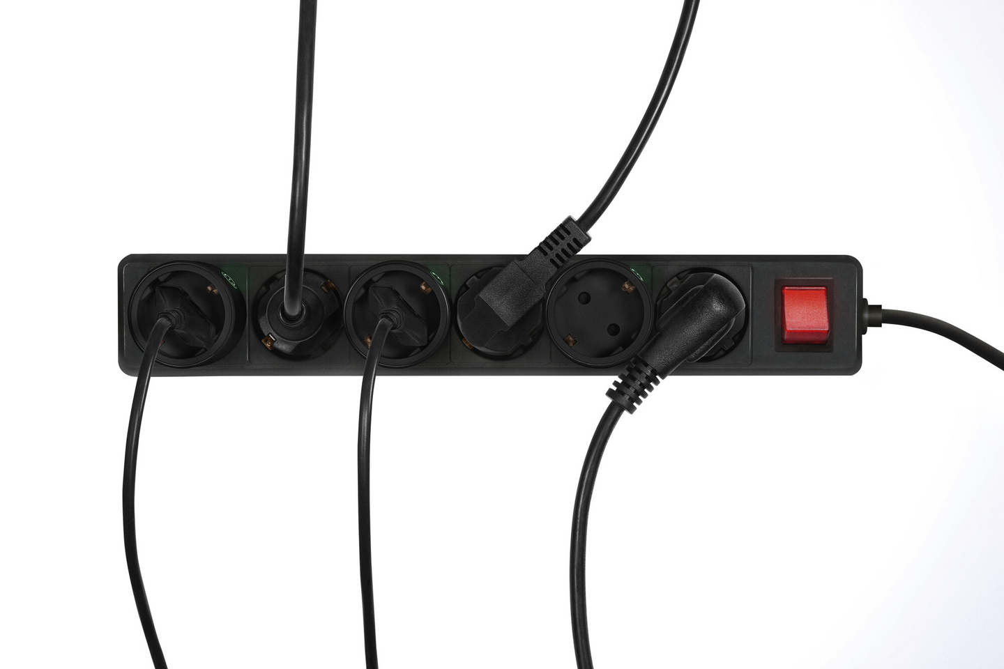 Älypistorasia LEDVANCE SMART+ Matter Indoor 2300W musta