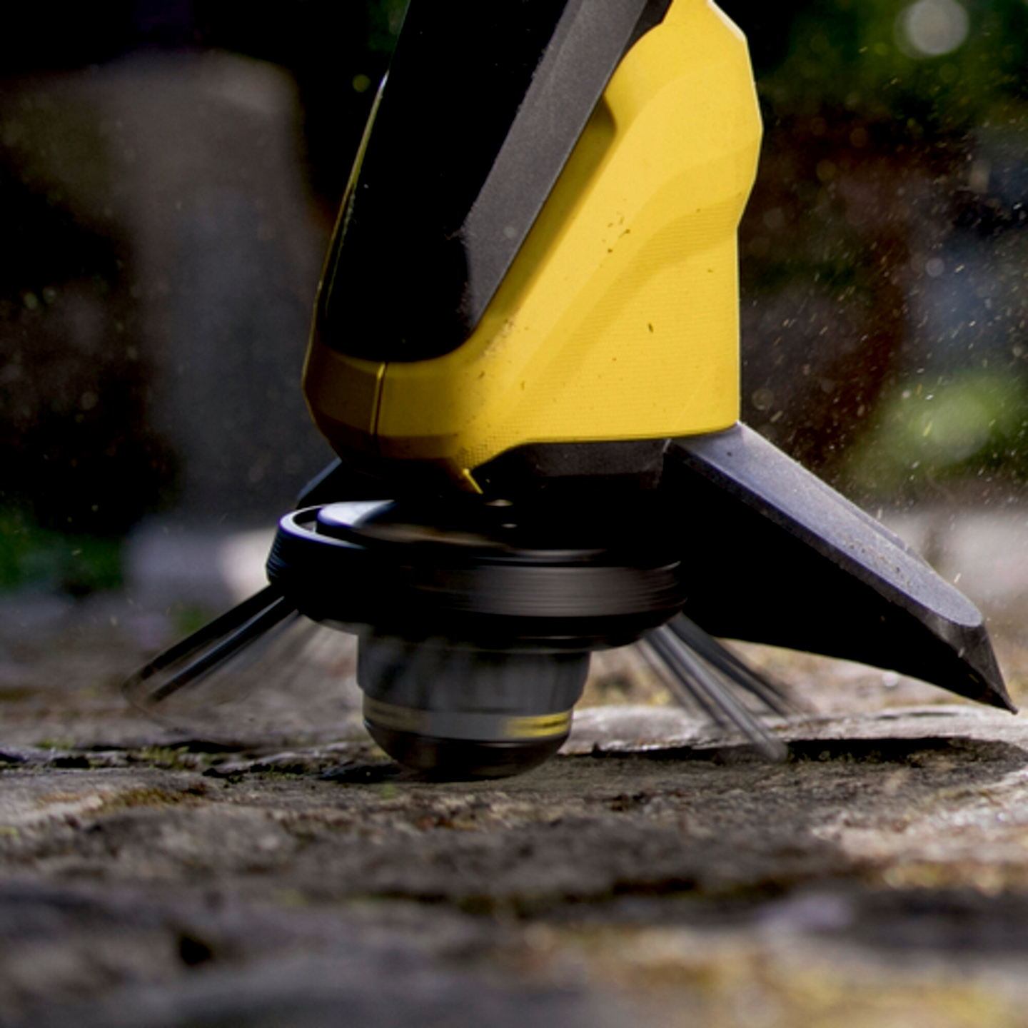 OGRÄSBORTTAGARE KÄRCHER WRE18-55 B SET