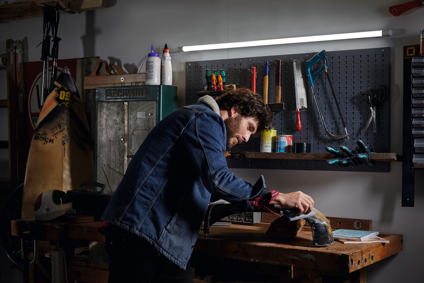 LED-valoputki OSRAM Substitube T8 EM 900mm 1080lm 3000K G13