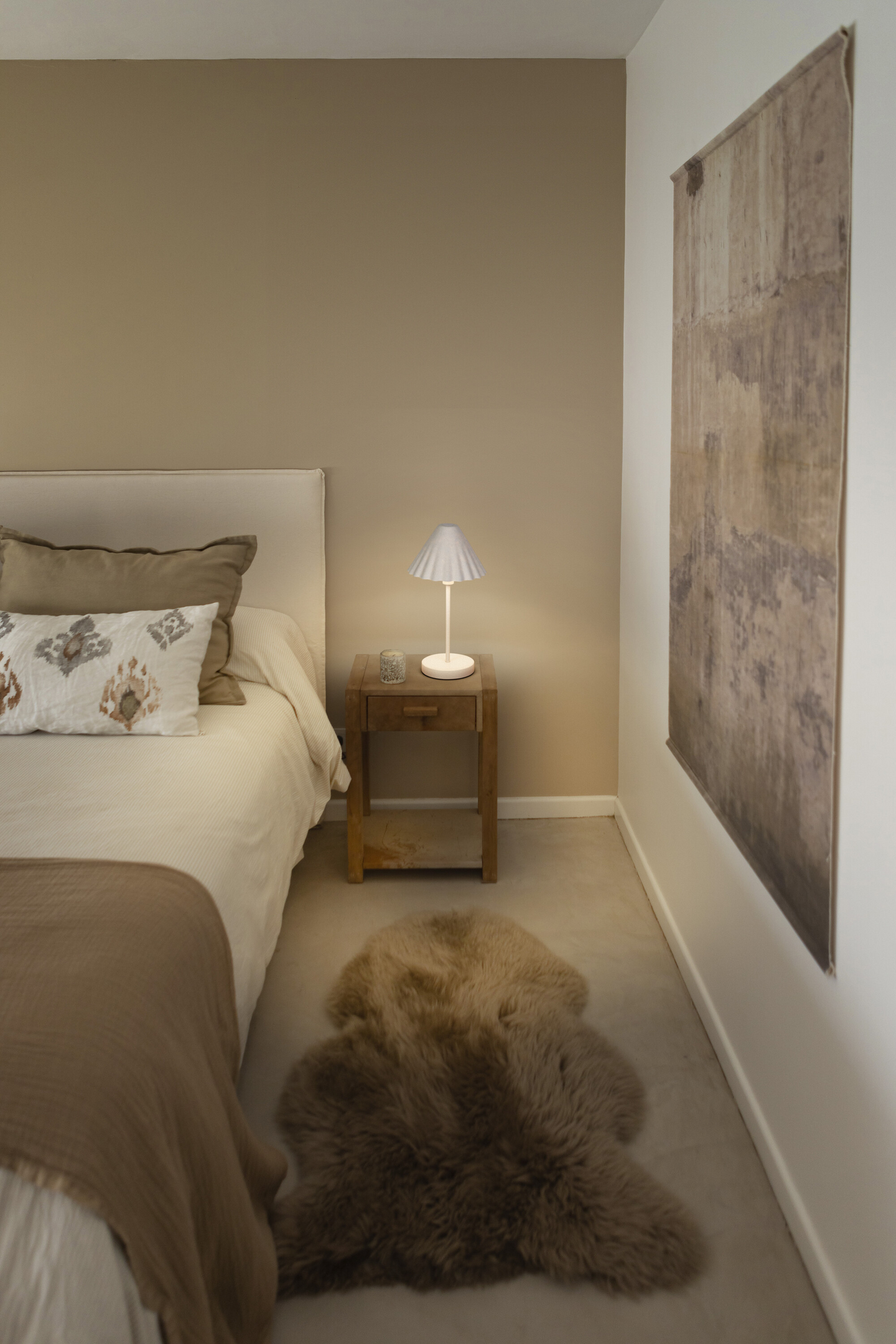 Pöytävalaisin LEDVANCE Decor Pulp Table E14 DIM valkoinen