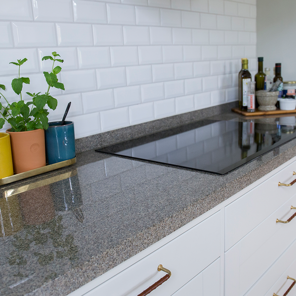 BÄNKSKIVA BENDERS POLERAD FLX610X30, 400-2400X610X30