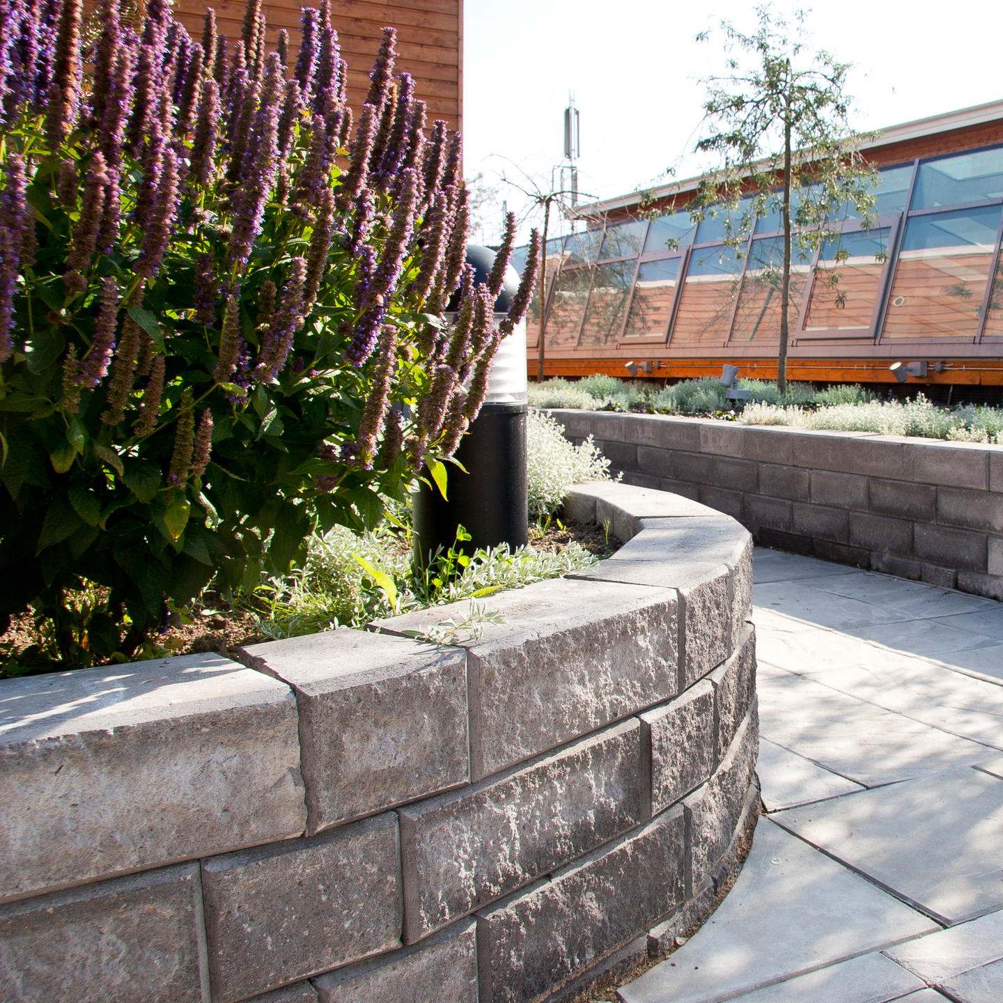 MURSTEN MEGAWALL B TOPPSTE GRÅ