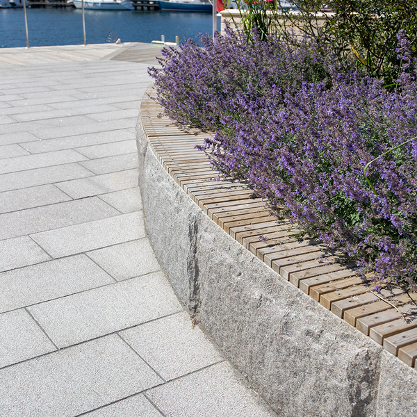 BLOCKSTENSMUR BENDERS BOHUS ENKEL MOD, 700-2800X200X500(350) MM GRÅ