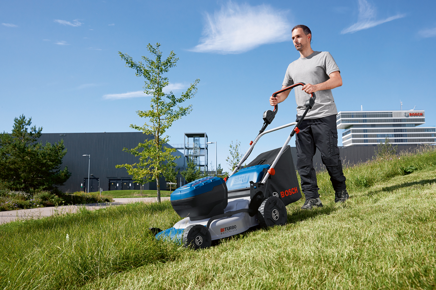 Bosch Professional GRA 18V2-46 Sladdlös gräsklippare