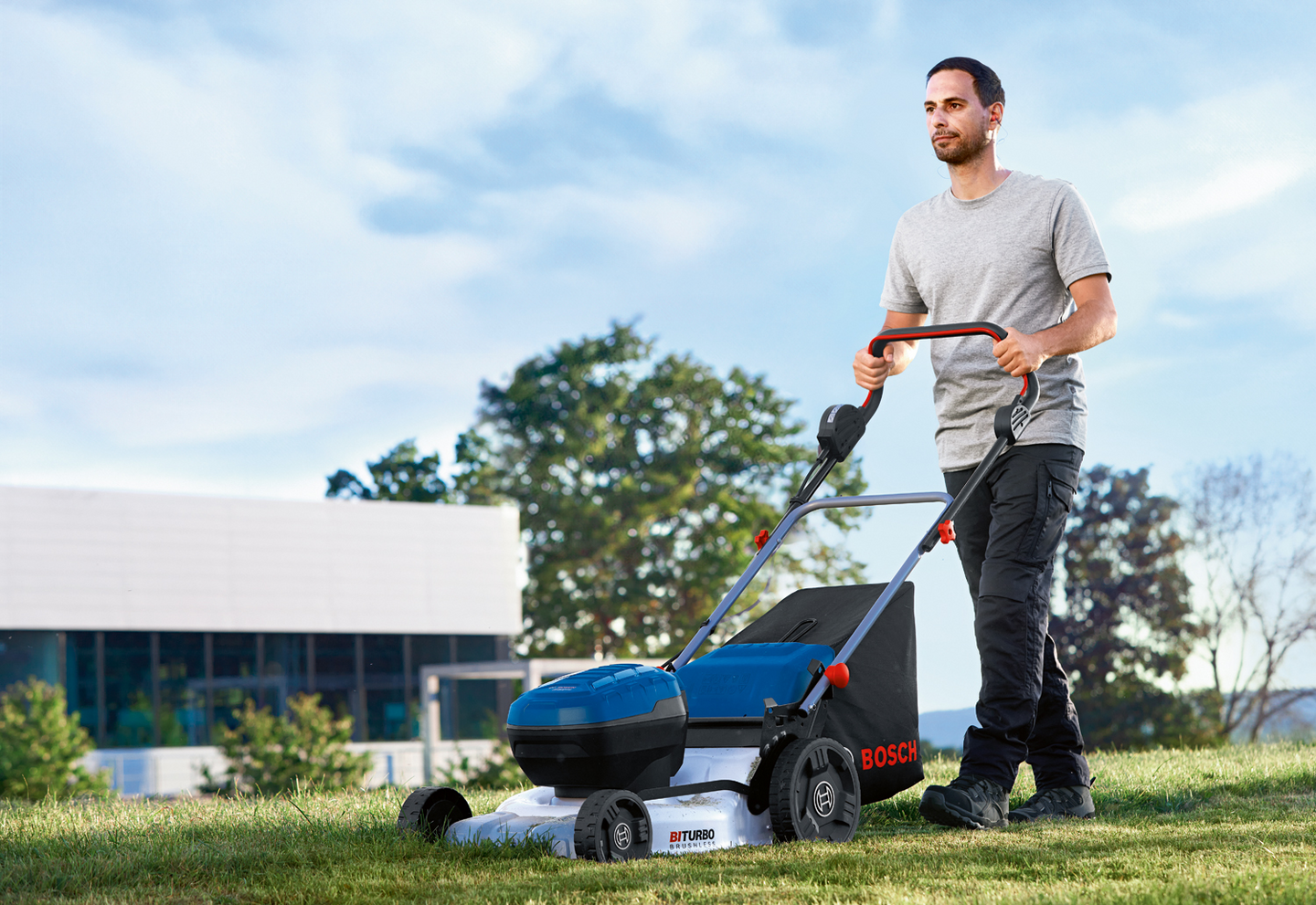 Bosch Professional GRA 18V2-46 Sladdlös gräsklippare