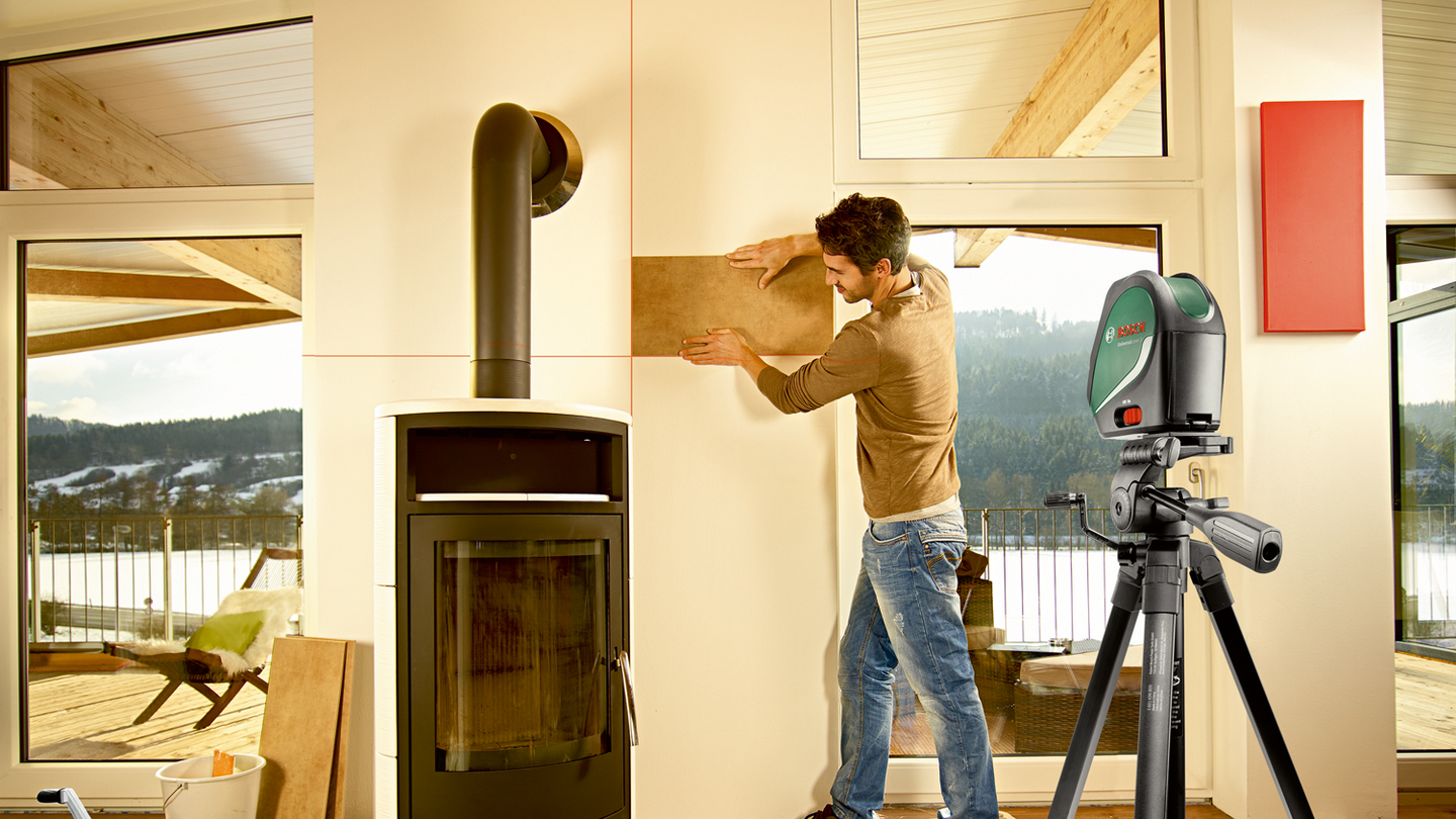 Ristilinjalaser Bosch UniversalLevel 3