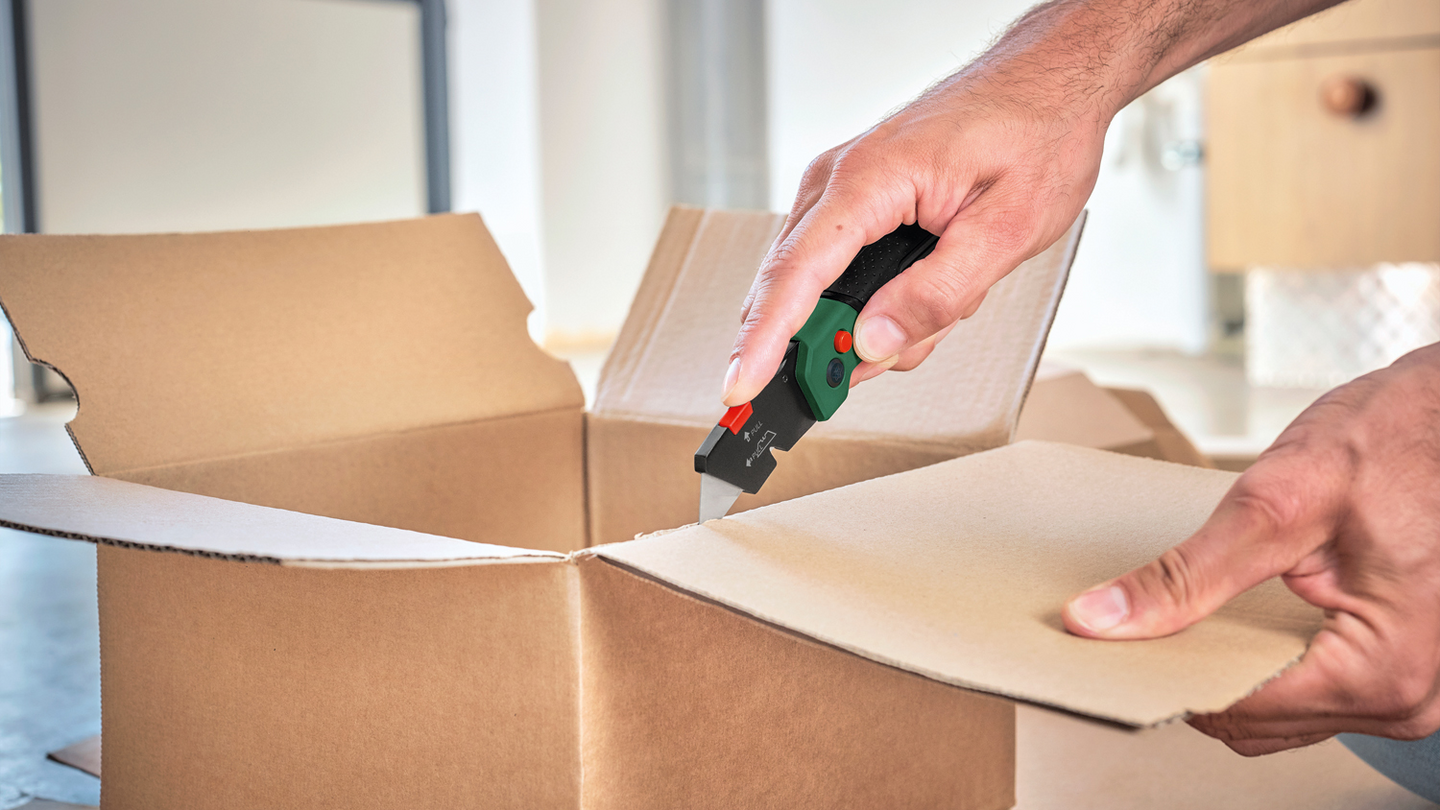 MATTKNIV BOSCH PÅ UPPHÄNGNINGSKORT